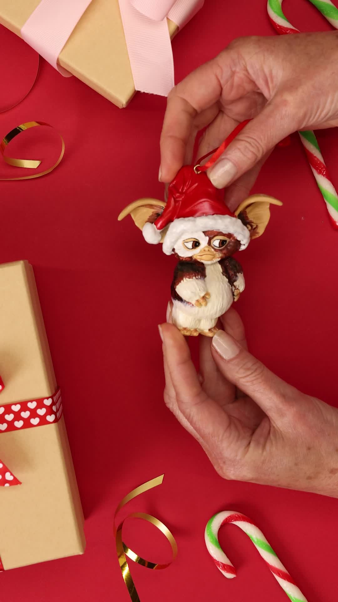 Nemesis Now Gremlins Gizmo in Santa Hat Hanging Festive Decorative