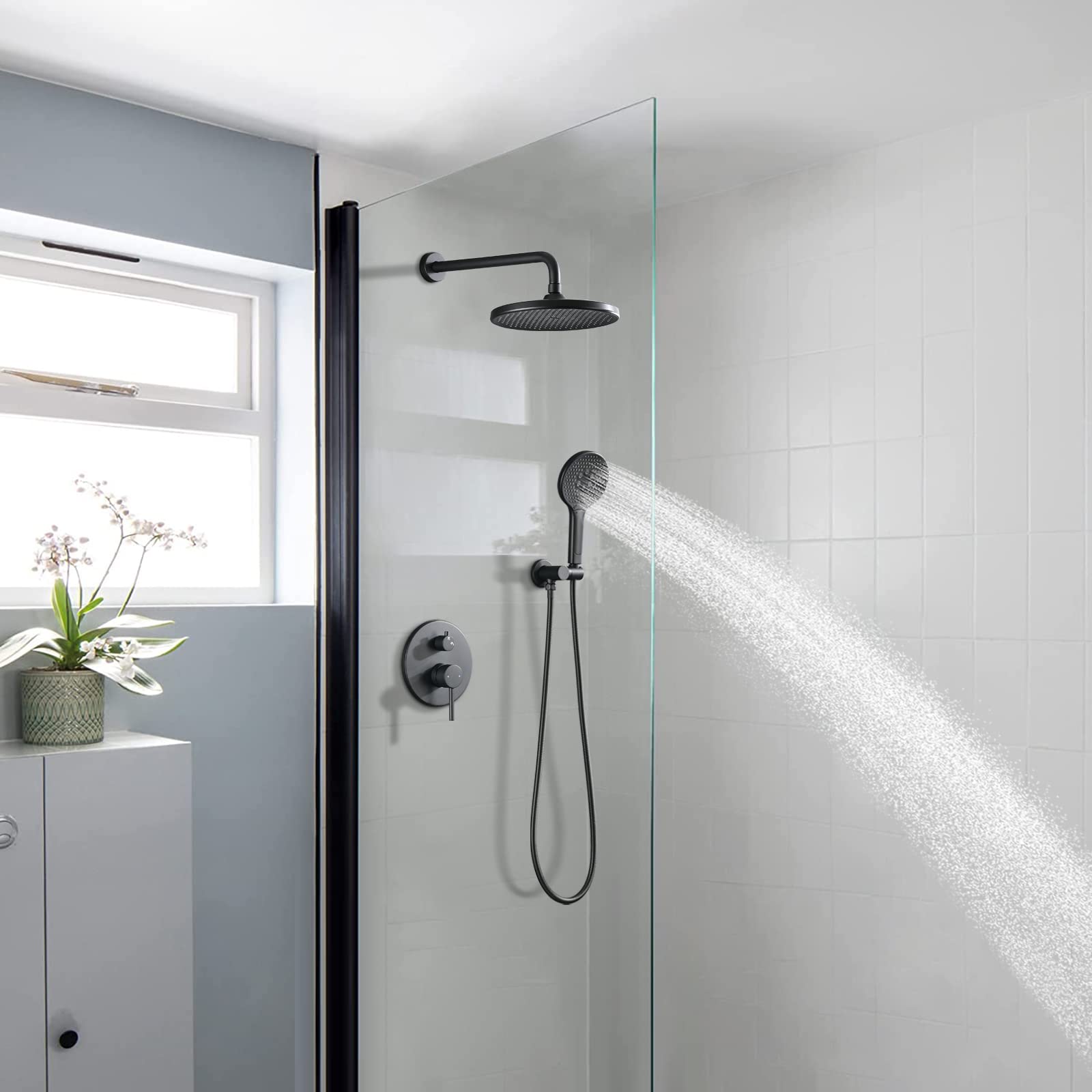 Juego de grifo de baño montado en la pared