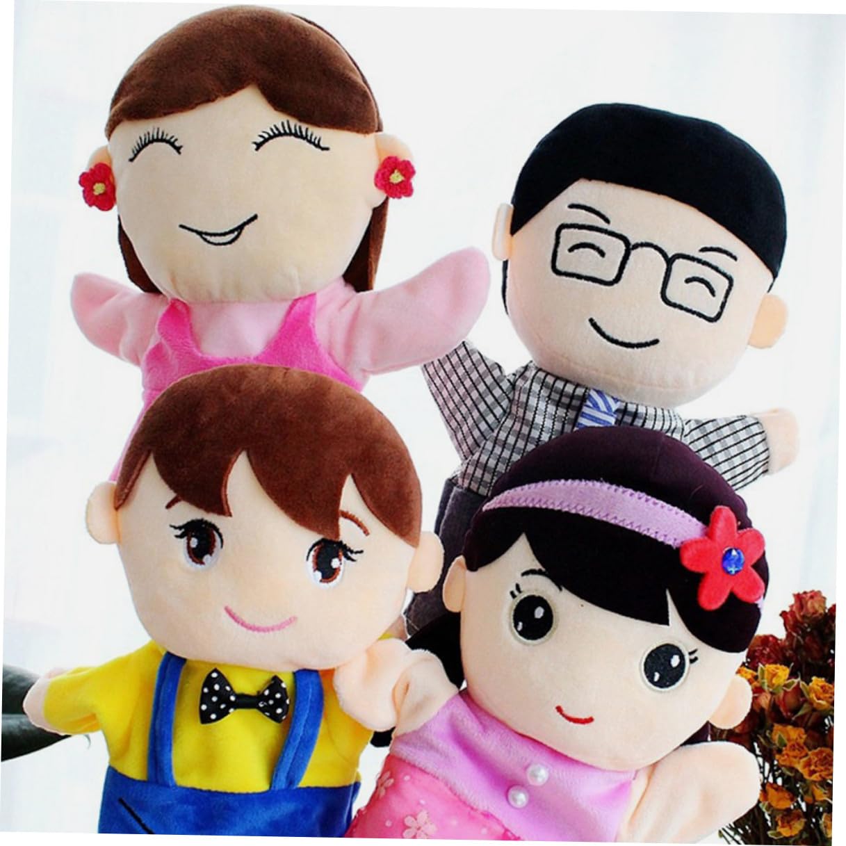 YARNOW 4 Marionette da Mano Morbido Burattini Ruolo Educativo per Asilo e Include Papà Ragazzo e Stimola Creatività e Apprendimento