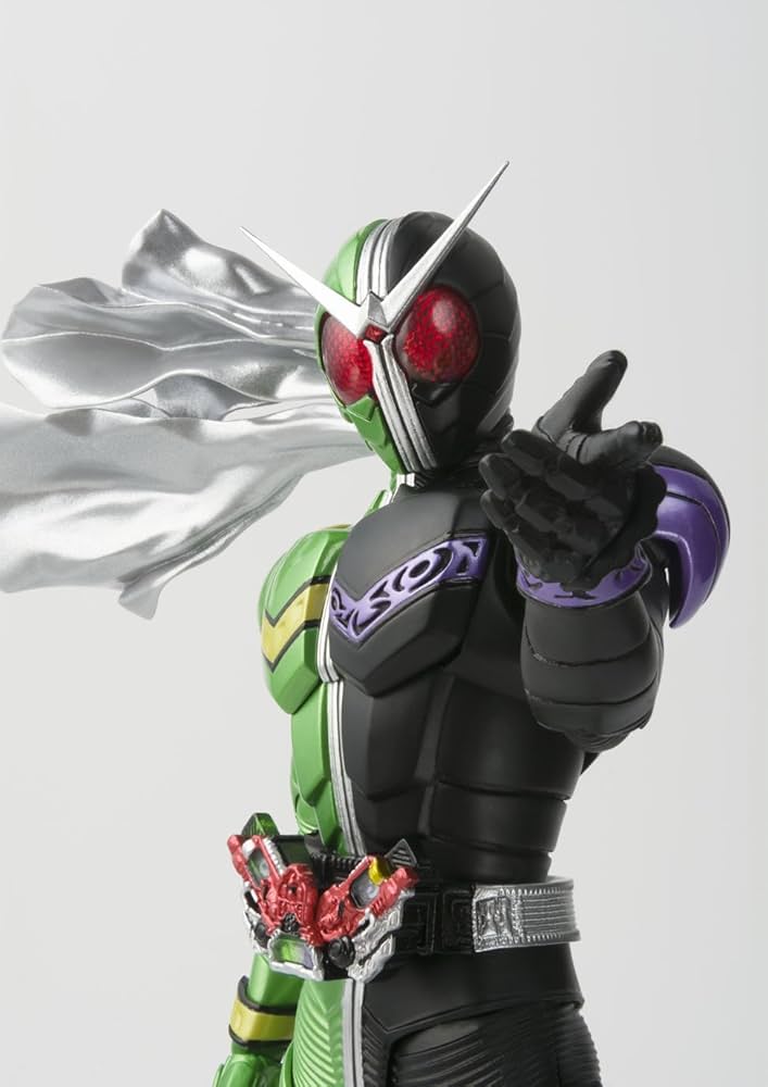 Kamen Rider Cyclone & Joker フィギュアセット Kamen Rider Cyclone & Joker フィギュアセット S.H. Figuarts