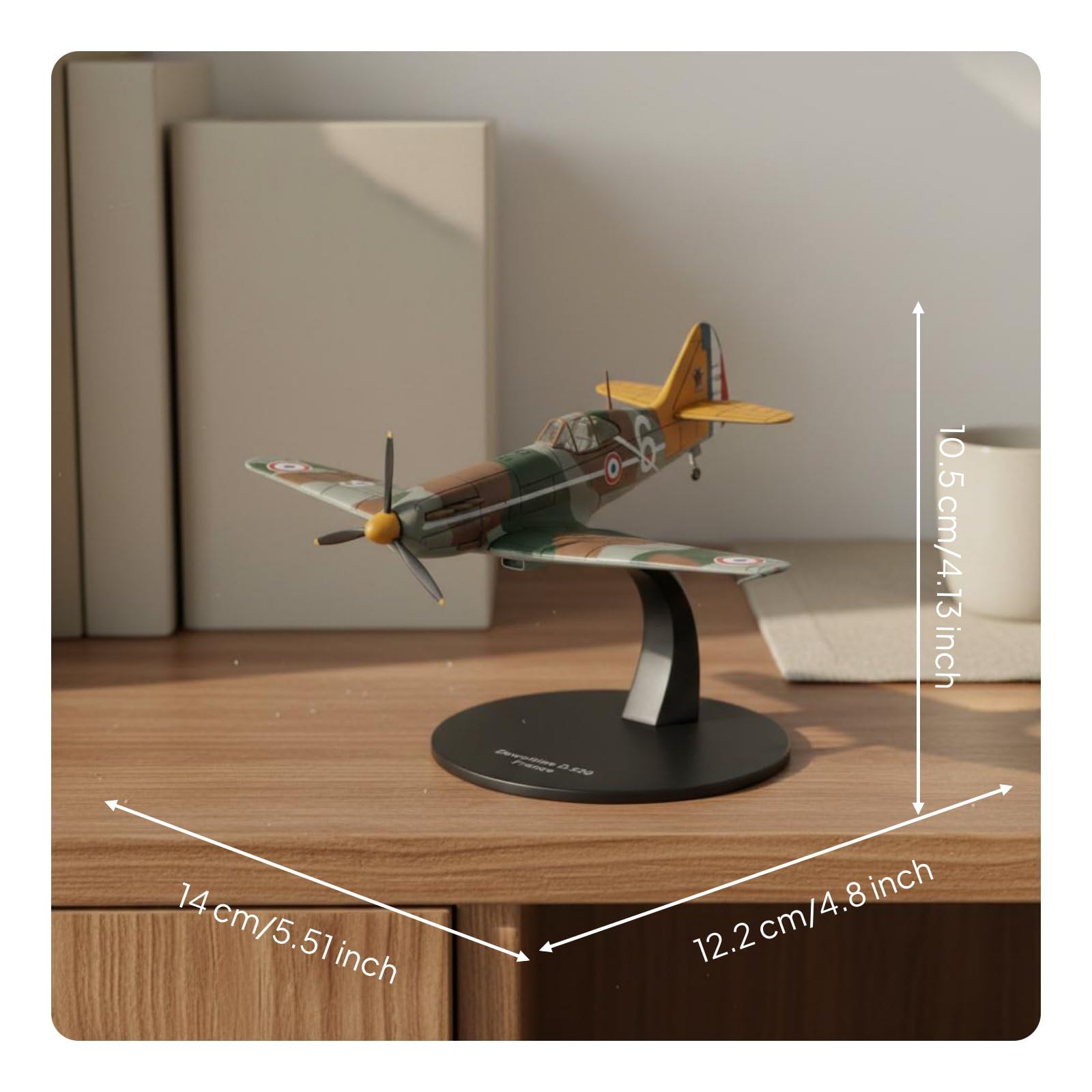 Aircraft Figurine Fedele Aereo da Modello Ornamentale con Superfici Realistiche Design Ispirato Alla Ideale per Appassionati di Aviazione Arredamento Tematico, D520
