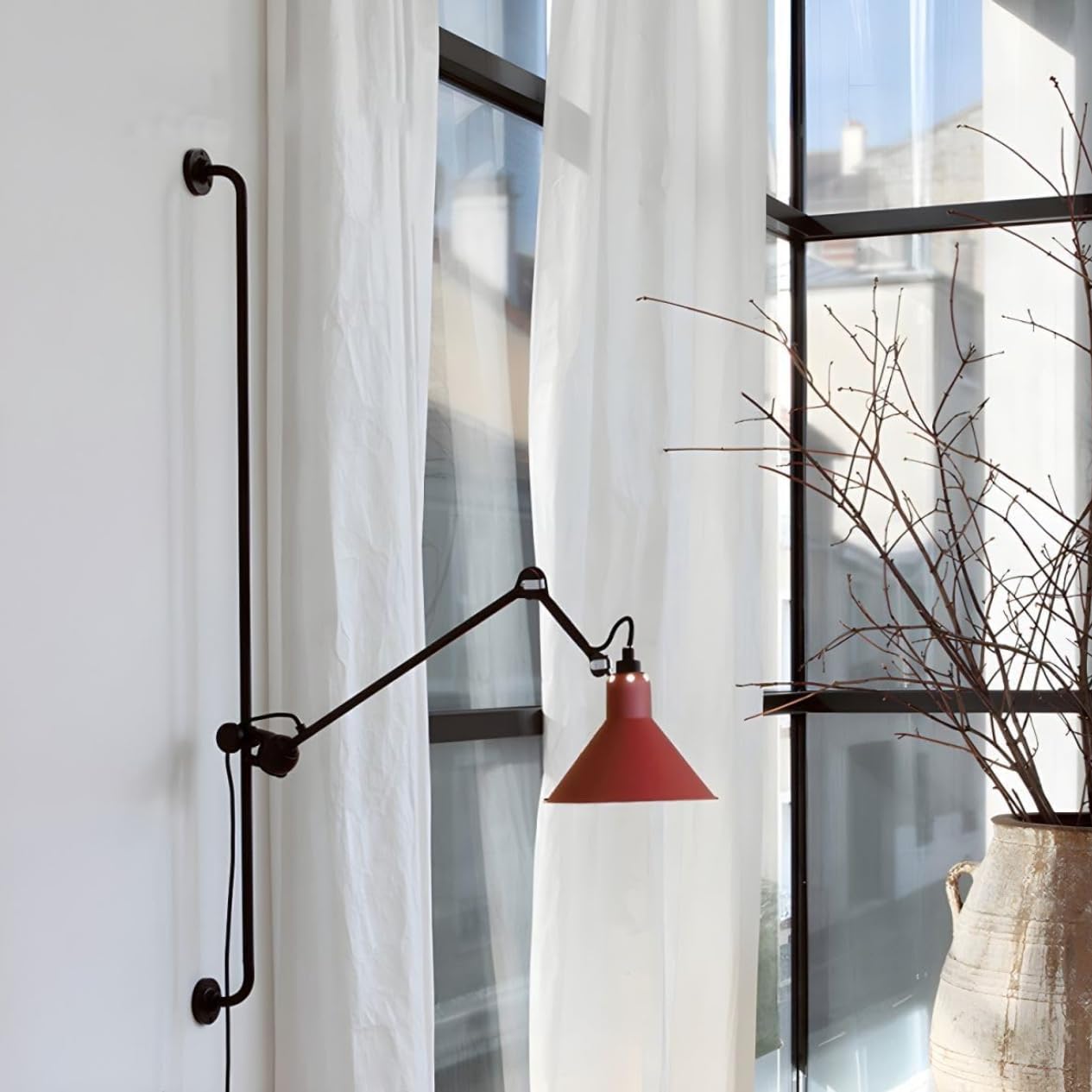 Agteruo Long Arm Wall Sconce Modern Swing Arm Plug-in Wall Lamp Swivel Wall Mounted Lamp 360 Degree Rotatable Wall Light for Bedroom Bedside Living Room Side