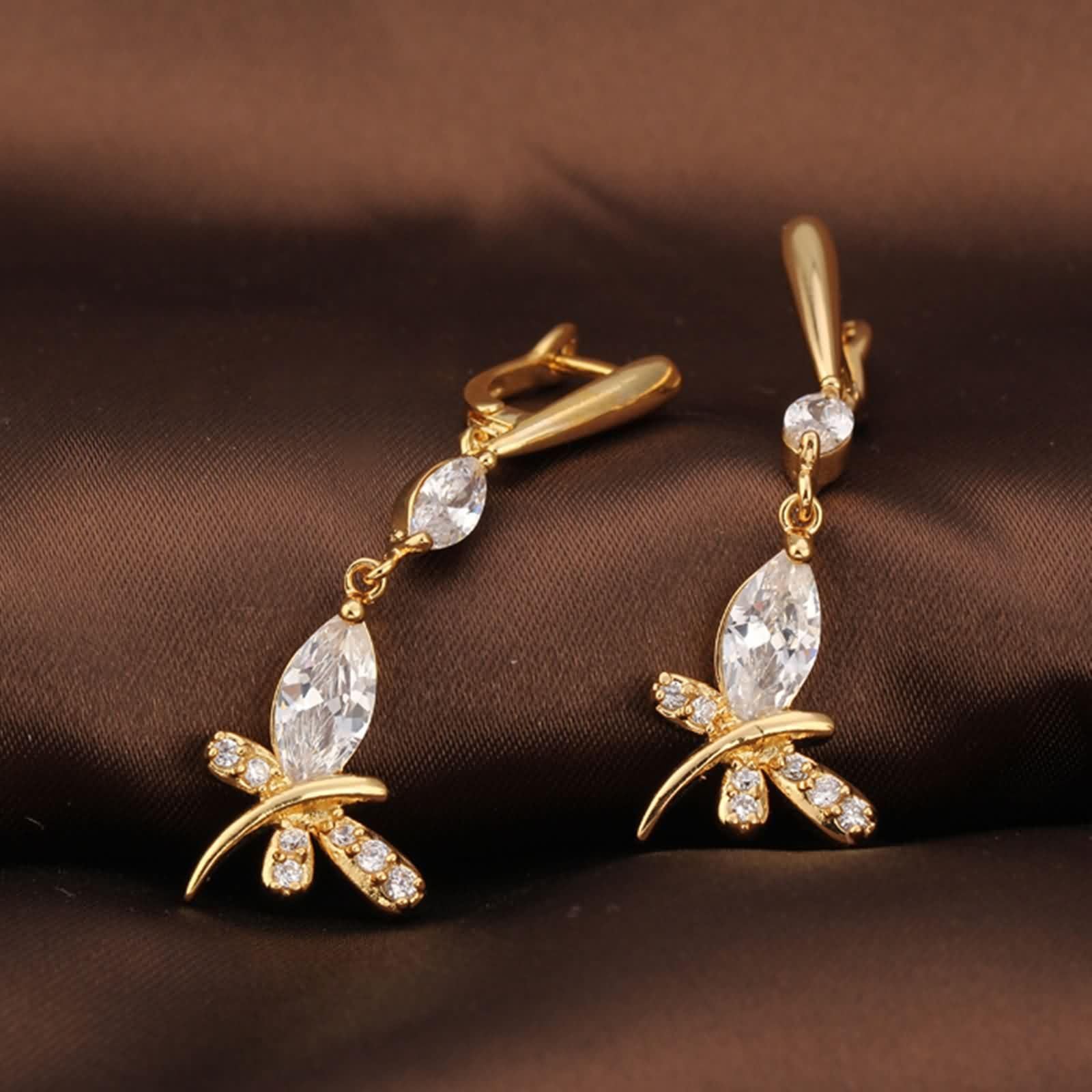 KnSam Pendientes de oro blanco 750 de 18 quilates para mujer, diseño de libélula con moissanita, talla marquesa, pendientes de oro Au750, sin níquel, plata