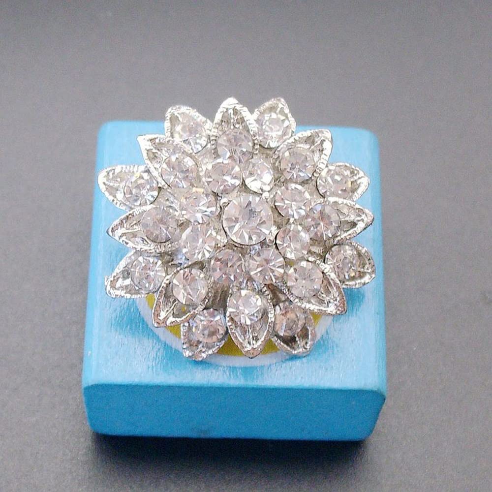 Kleine Brosche glänzende schöne Kristallblume -Strass -Brosche Bouquet Hochzeit Frauen Brosche für Hochzeitsfeier