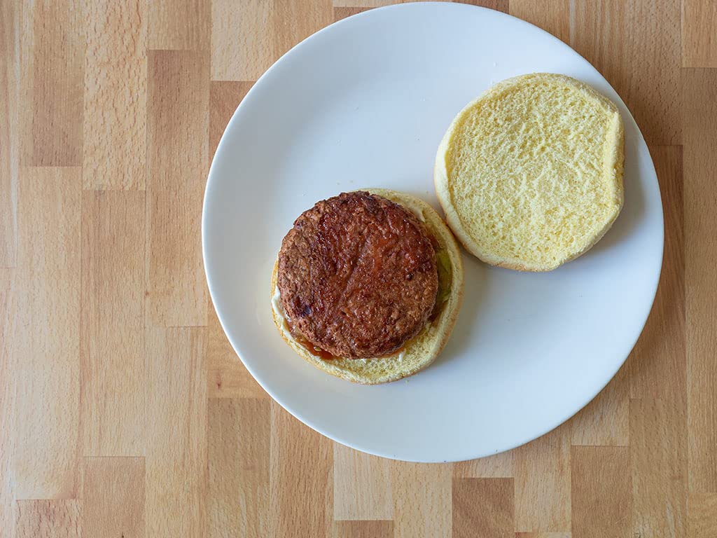 Dr Praeger''s Perfect Burgers - Made with Sunflower Oil - Non GMO Project Verified - Plant Based Pure Protein - Soy & Gluten Free - Ready Set Gourmet Donate a Meal Program - 4 Pack (2ct, 4oz Each)