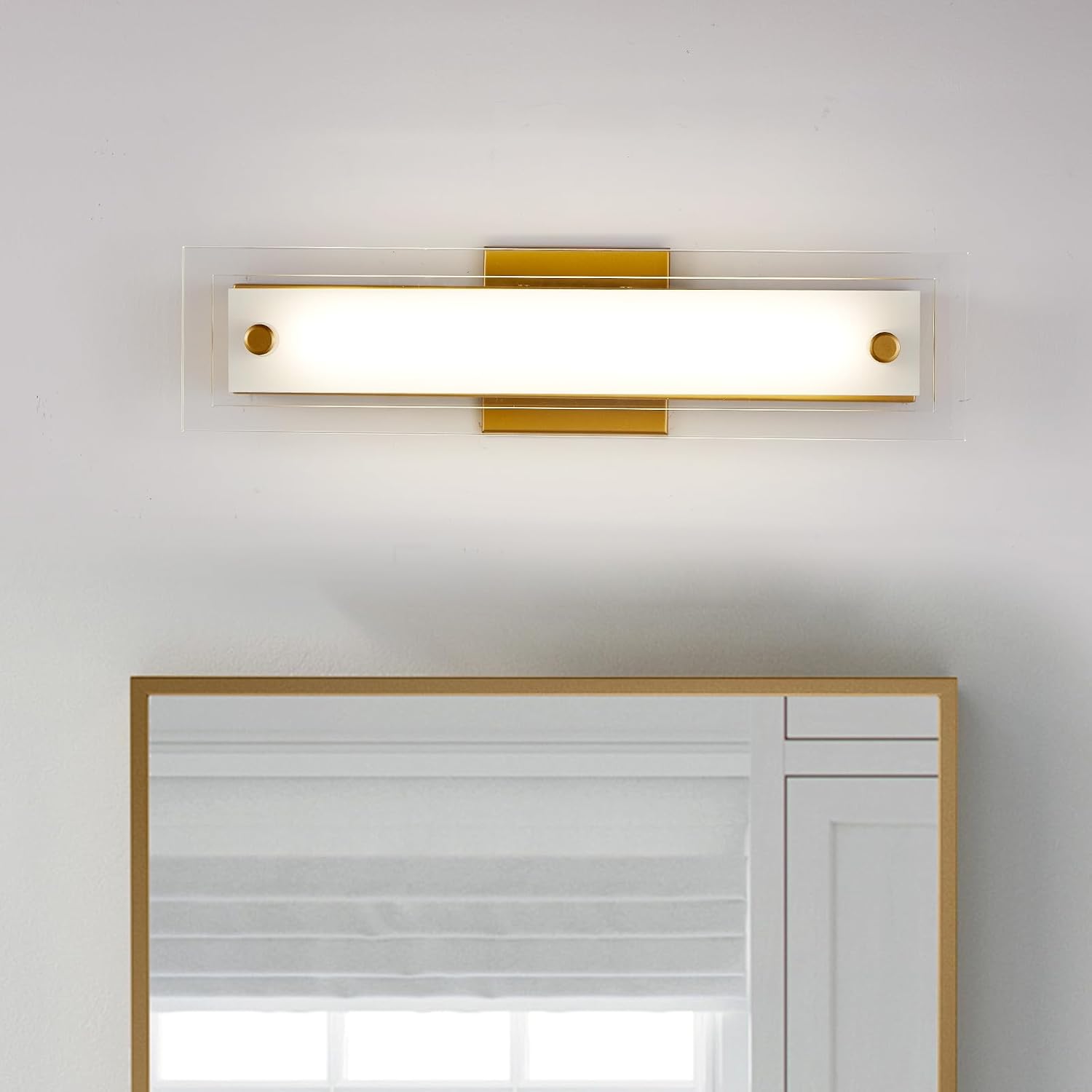 Vanity Lights for Bathroom Light Fixtures,Brushed Gold Vanity Sconce Over Mirror, L:18inch 8W 4500k for Bedroom Hawlly