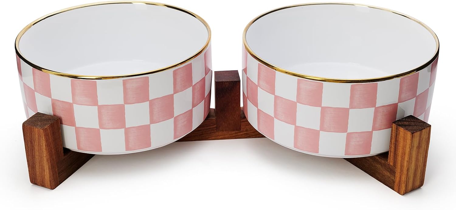 Ceramic Dog Bowls for Medium Dogs, 3.5 Cups Checkered Dog Food and Water Bowl with Acacia Wood Stand, Non-Slip Anti-Tip Elevated Feeding Station, Pink and White