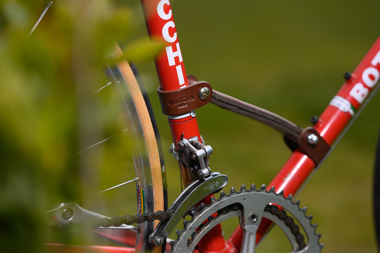 4 redenen waarom jij die retro stalen racefiets een kans moet geven