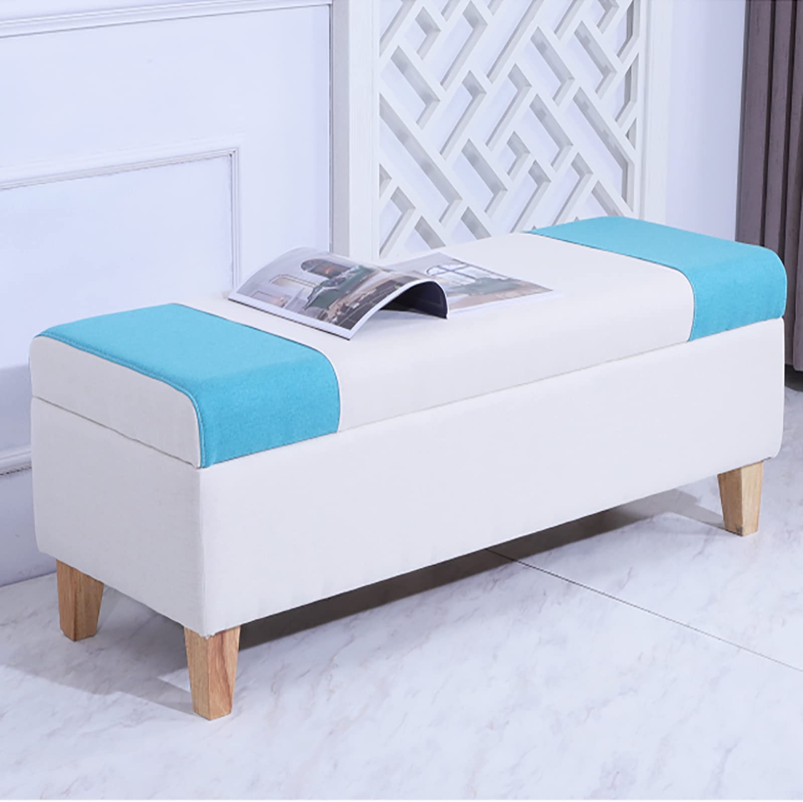 Banc de rangement en lin blanc-bleu idéal pour optimiser votre chambre