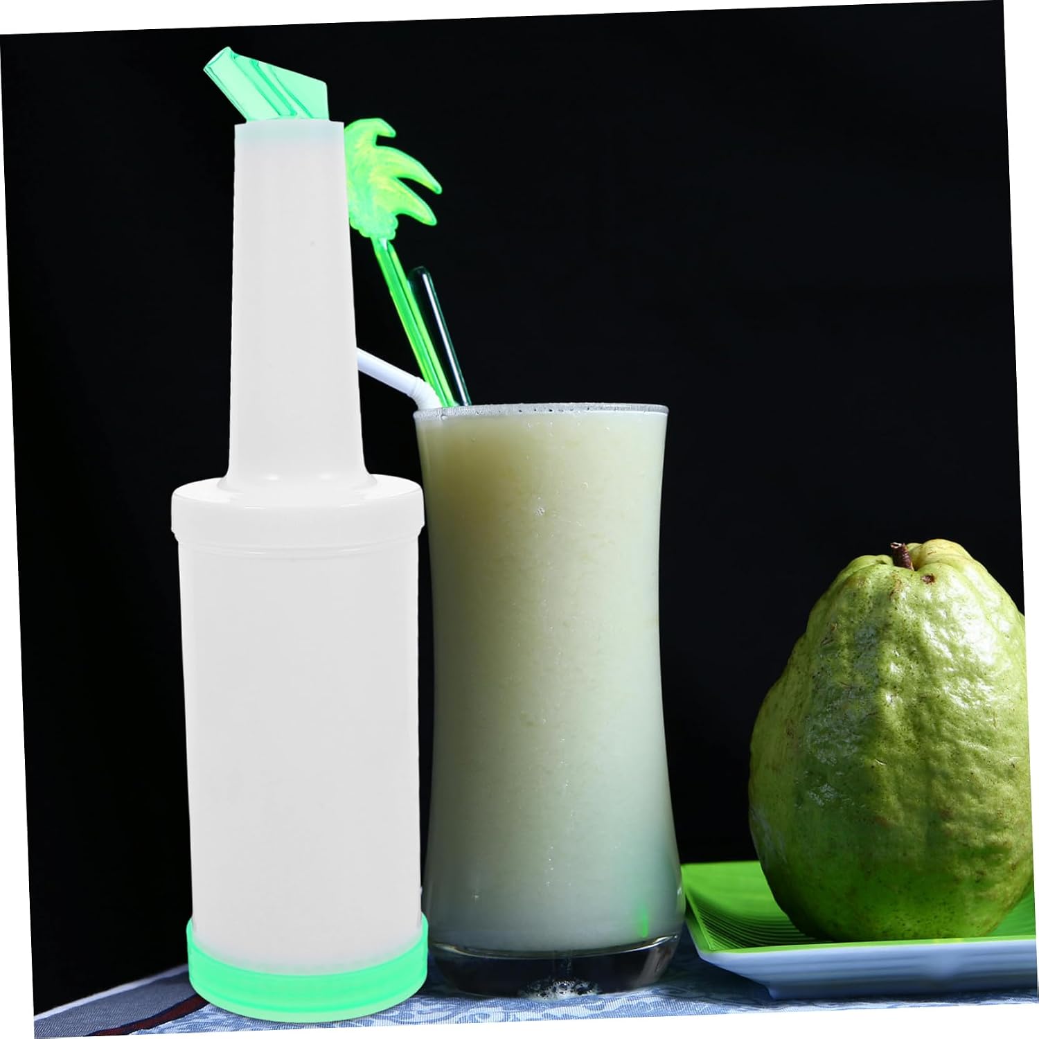6pcs Plastic Fruit Juice Pour Bottles for Bartenders Leak Juice Jugs for Parties and Bars Easy to Clean Wide Spout White
