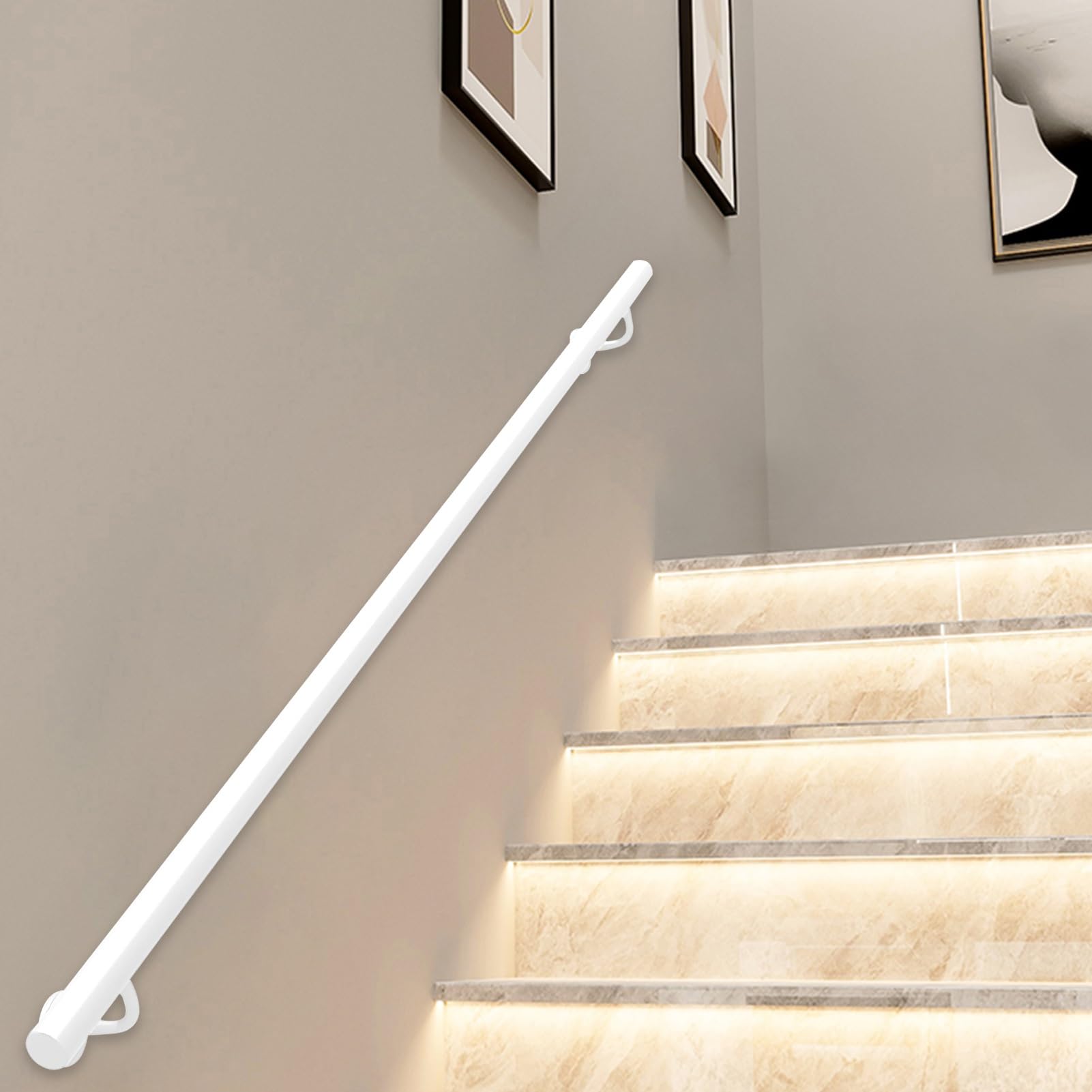 Main courante d'escalier en tube métallique pour éviter les chutes et sécuriser les marches