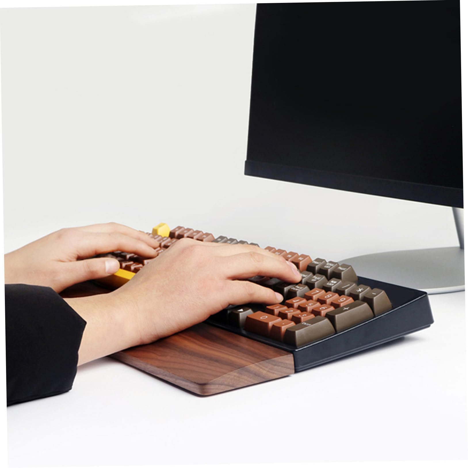 Handgelenkauflage aus Walnussholz 440x80mm für Tastatur