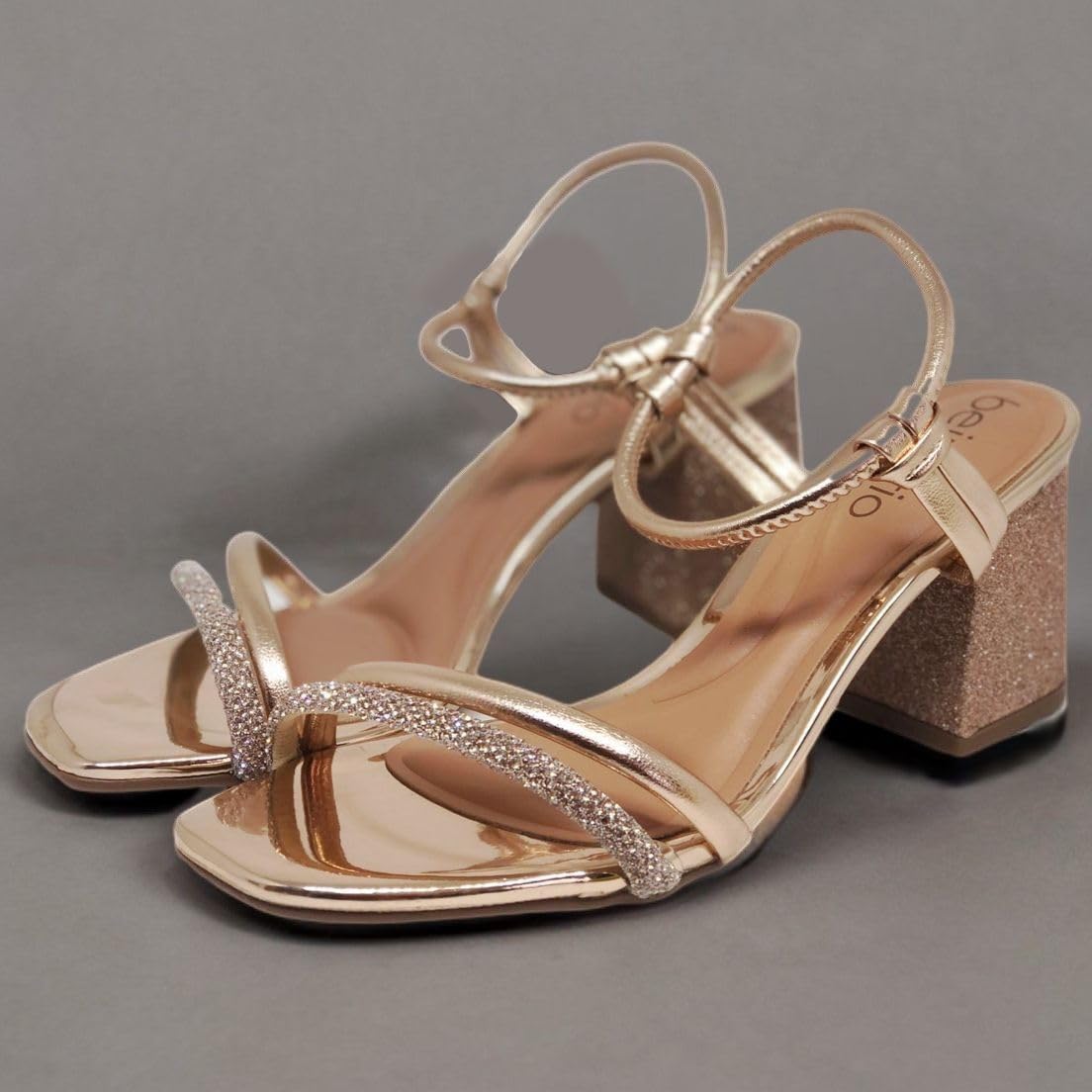 Sandália Feminina Multicolor Laranja Siciliano Pink Beira Rio 8436.213 em promoção! Veja a oferta e mais achadinhos de Sandálias 5 Hoje é o melhor dia para comprar Sandália Feminina Multicolor Laranja Siciliano Pink Beira Rio 8436.213 com aquele preço maroto! Promoção! Aproveite a oferta! 5