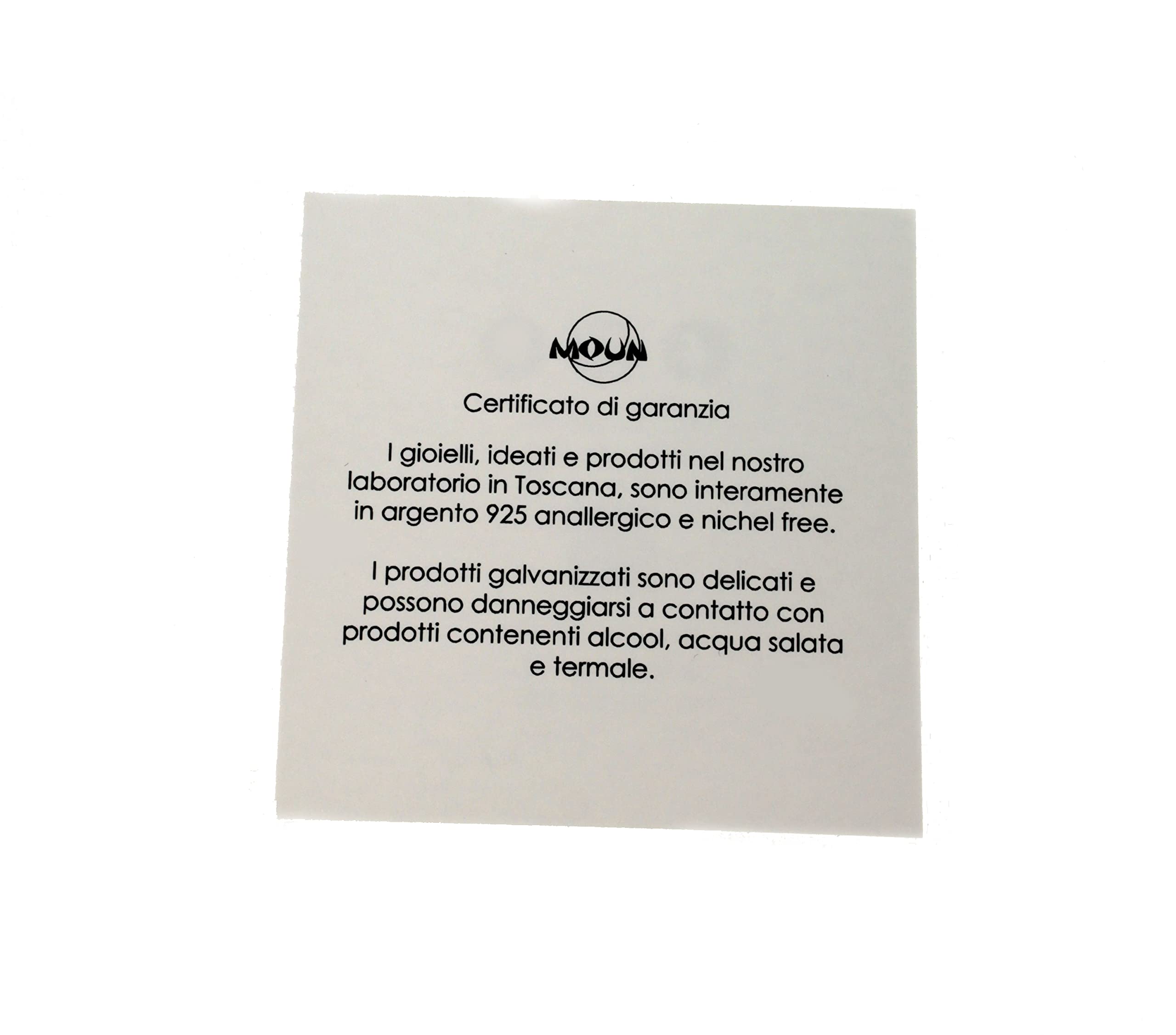 Cuore che si divide in due ciondolini a forma di mezzo cuore, in argento 925 rodiato, sia per collana che per bracciale. Incisione gratuita.