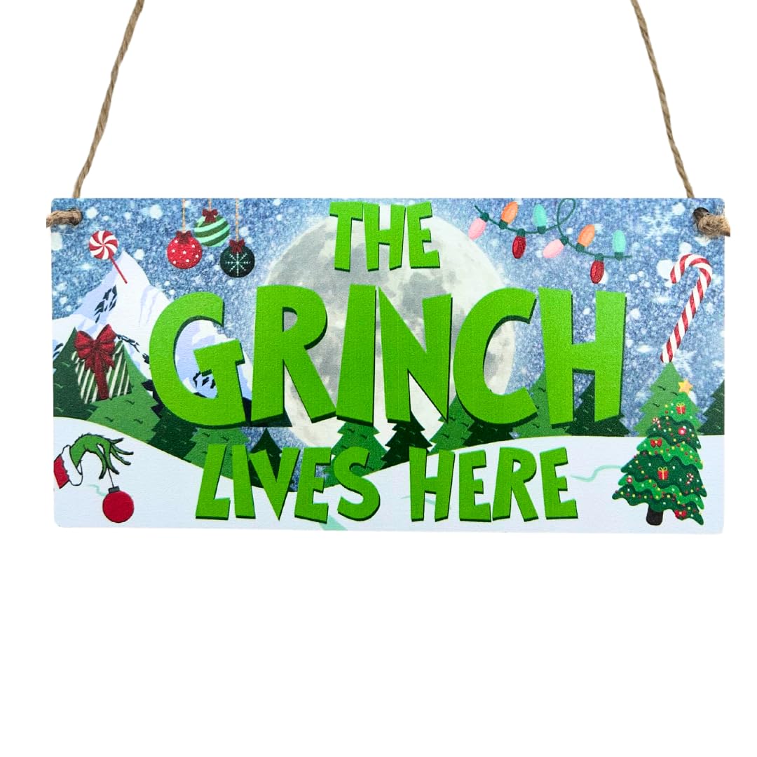 Second Ave Gift Company Green Second Ave Funny Lives Here Christmas Xmas Wooden Hanging Decoration Festive Home Sign Plaque