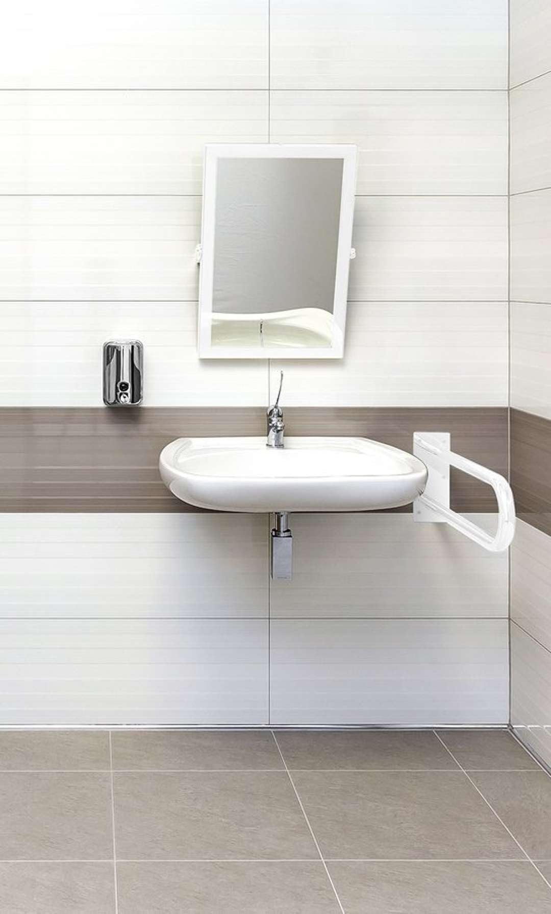 Specchio basculante PMR HELP in bianco, 40 x 60 cm