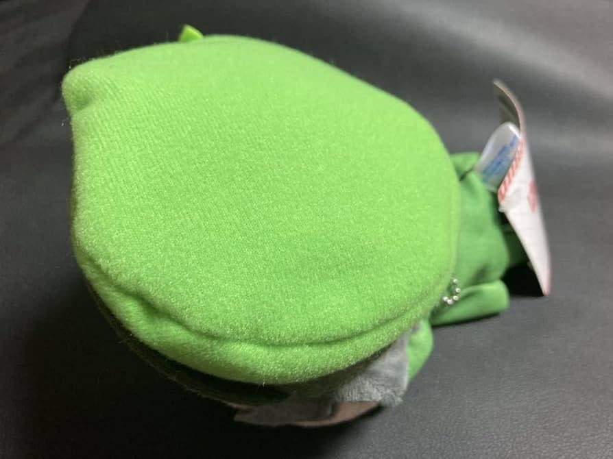 Amazon.co.jp: はたらく細胞 グッズ 寝そべり ぬいぐるみ