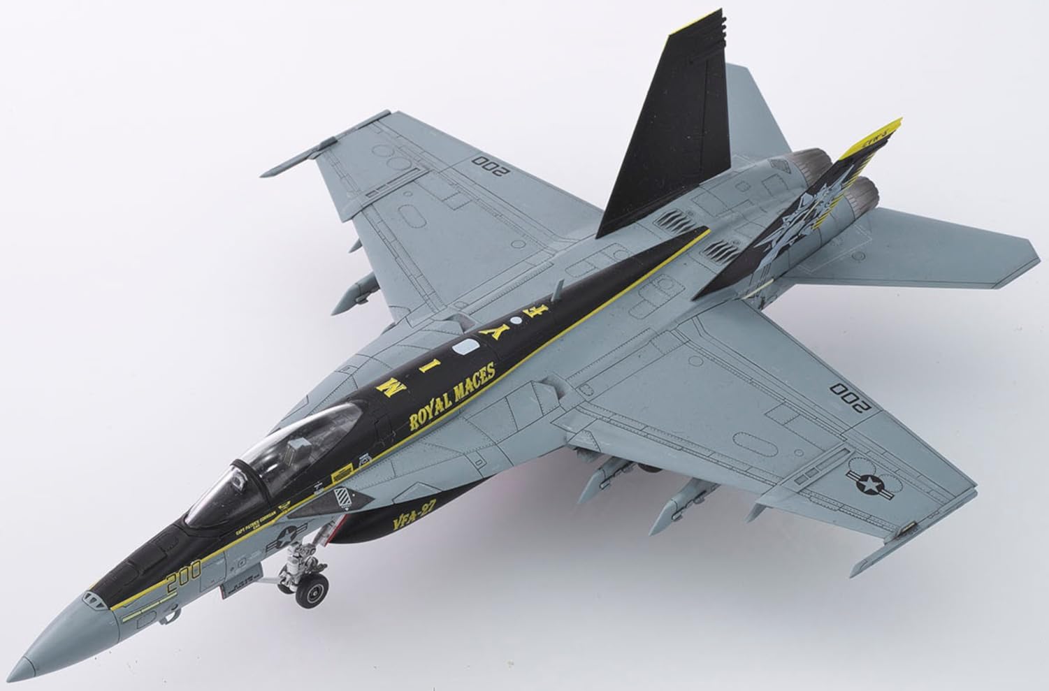 Amazon | プラッツ 1/72 アメリカ 艦上戦闘機 F/A-18E スーパー