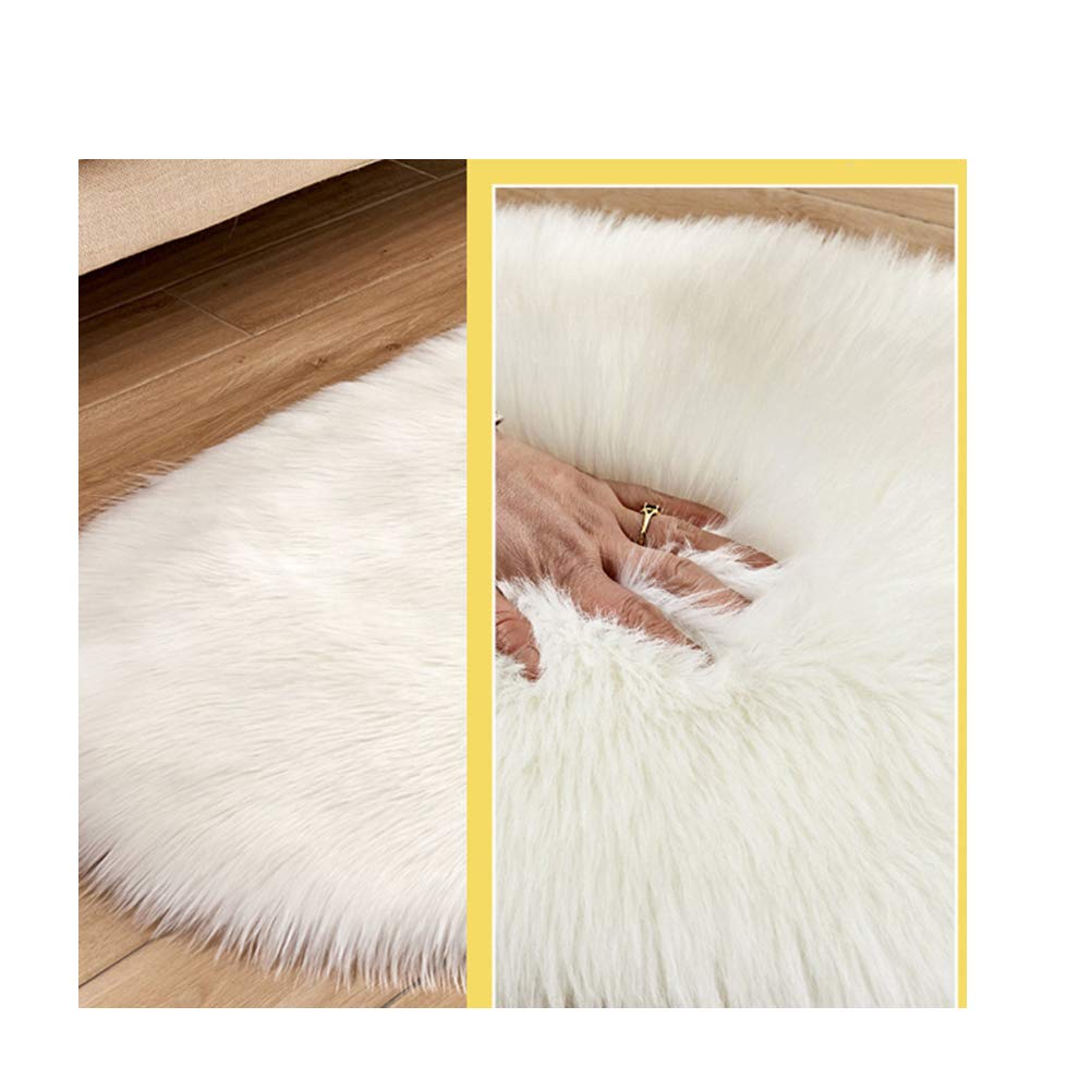 Shaggy Lammfellimitat Teppich Oval, Warme Kunstpelz-Haushaltspelz-Teppiche, rutschfeste Langhaarige Fellteppich für Schlafzimmer Wohnzimmer Kinderzimmer Stuhl Sofa Hellgelb 90X150CM