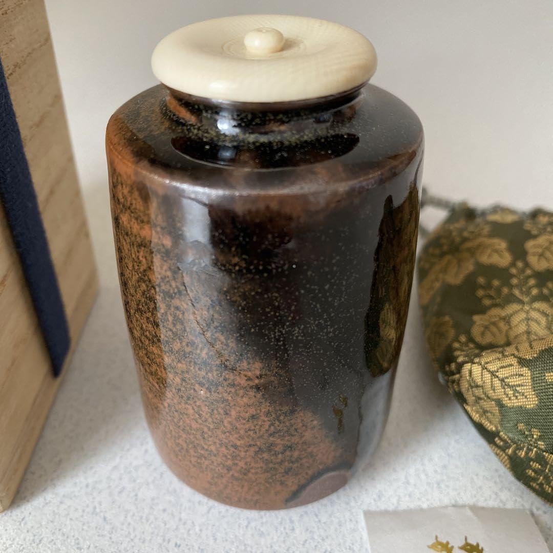 Amazon.co.jp: 出雲肩衝 古瀬戸 名物 共箱 名物裂 桐純子 : おもちゃ 