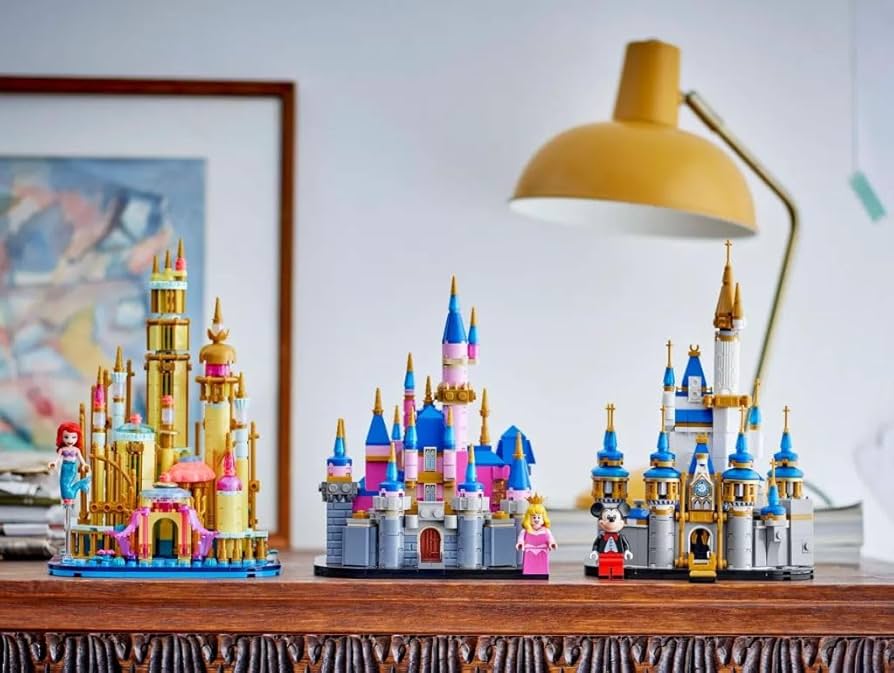 Amazon.co.jp: レゴ ディズニー・ミニ オーロラ姫の城 組み立てセット Amazon.co.jp: レゴ ディズニー・ミニ オーロラ姫の城 組み立てセット