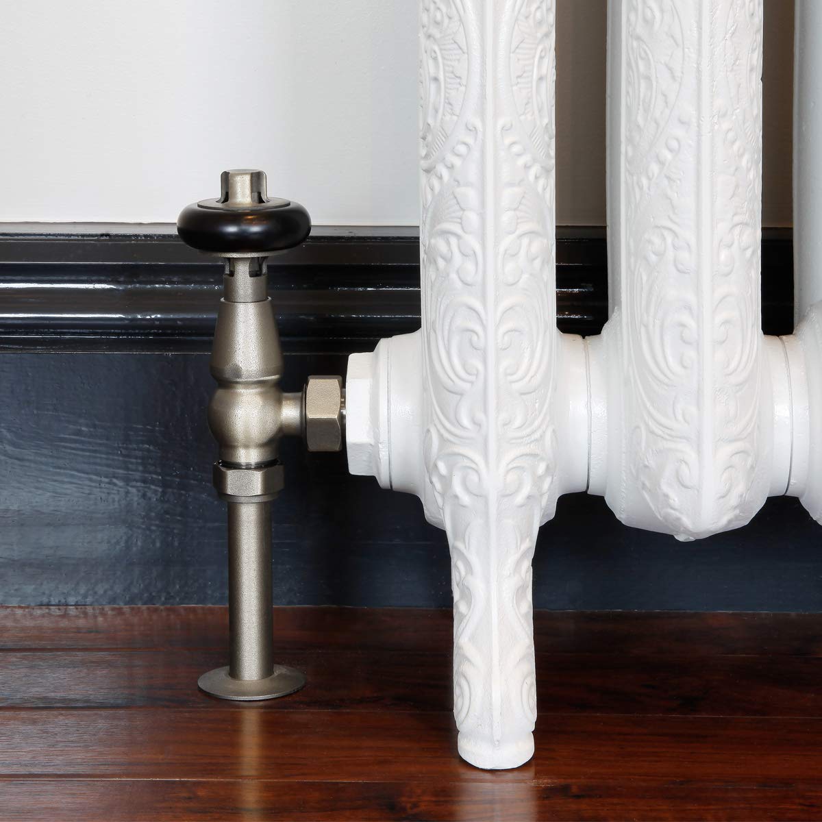 Foundry Natural Pewter With Pipe Covers Castrads Windsor Thermostatic Traditional Radiator Valve & Lockshield Set (Natural Pewter With Pipe Covers)