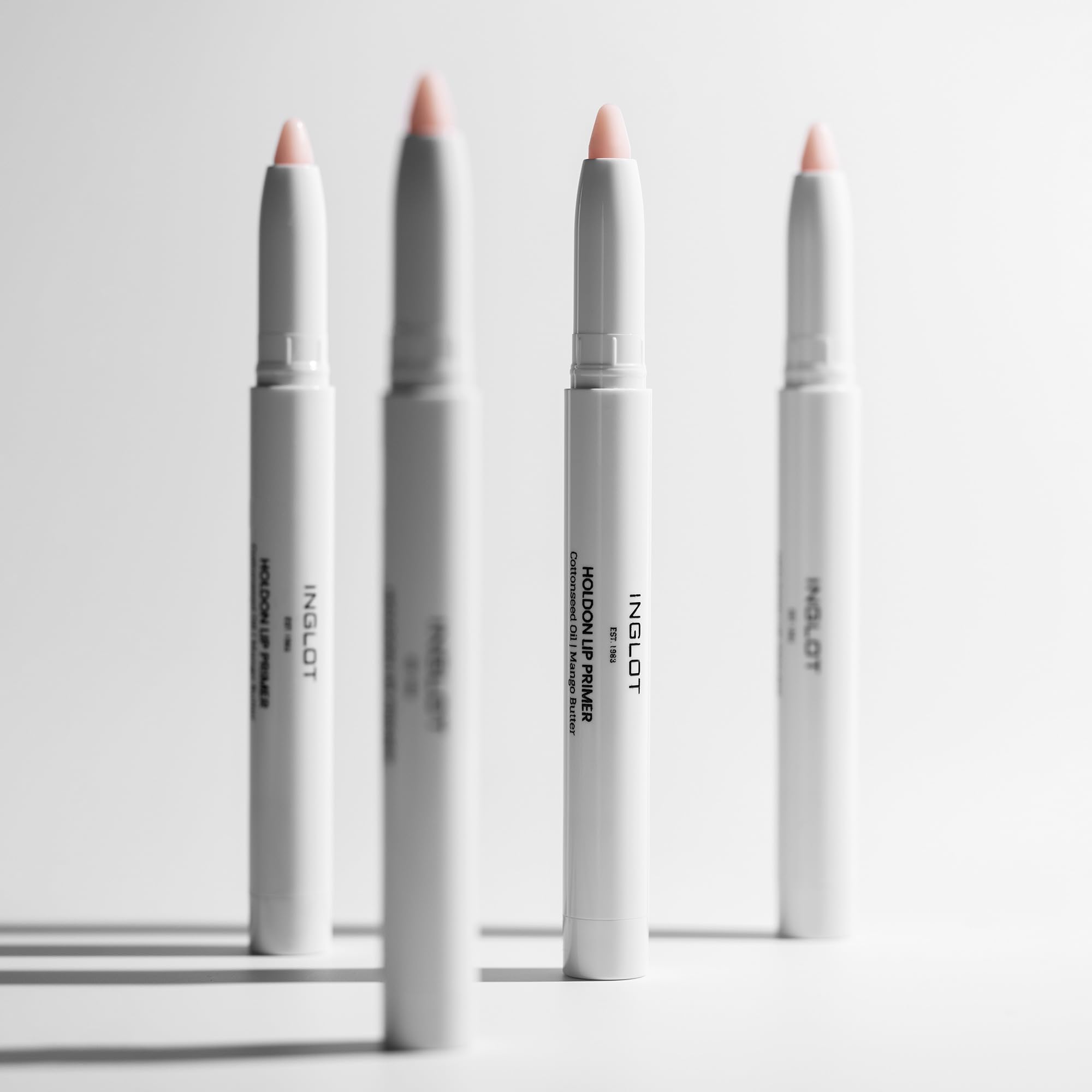 INGLOT Ruj Bazı - HoldOn Lip Primer