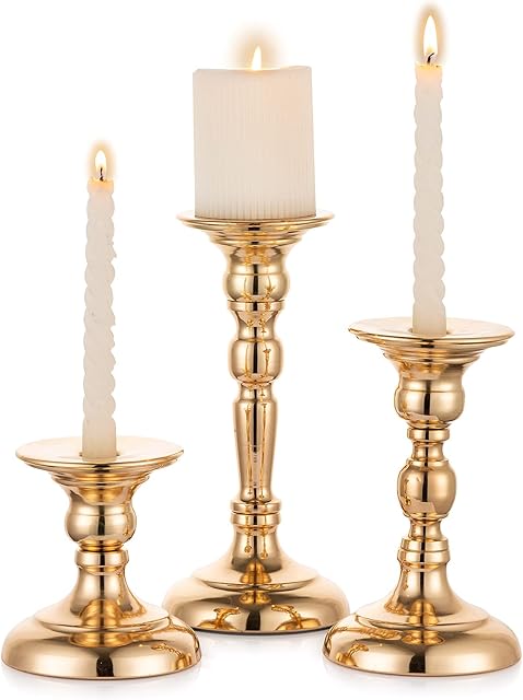 Sziqiqi Gold Taper Candlestick Holder Set of 3, Metal Candle Holder for Pillar or Taper Candles, Elegant Candle Holder for Wedding Centrepieces Candle Stick Holder for Dining Room Christmas Tables
