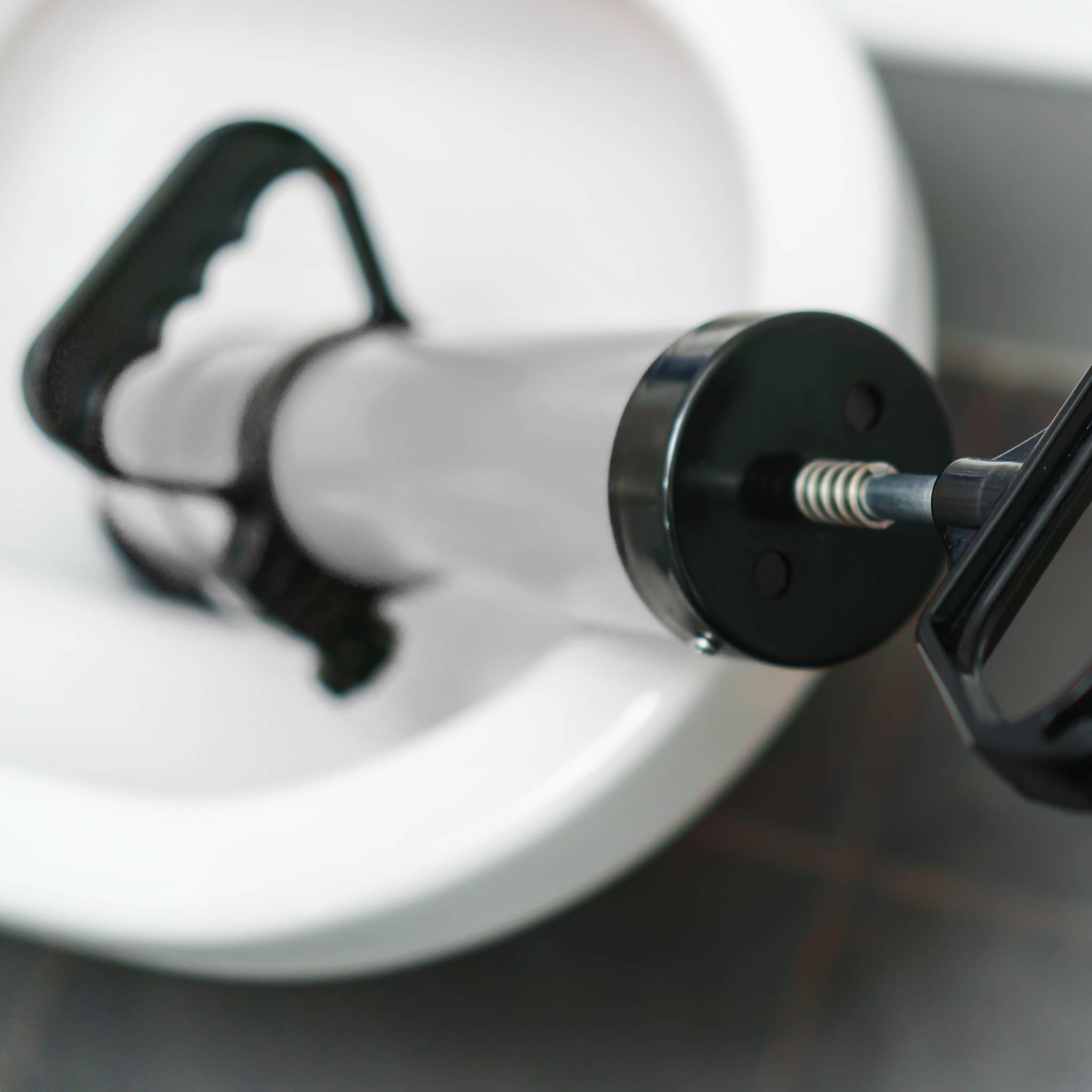 Wiltec Hochdruck Rohrreinigungspumpe zur schnellen Rohrreinigung Abflussreiniger Bad WC