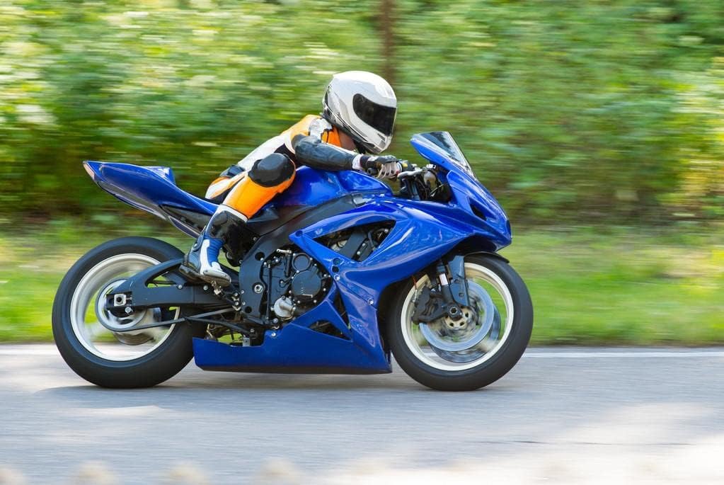 扱いやすければ結果速い!! カワサキ「Ninja ZX-10R KRT EDITION」に