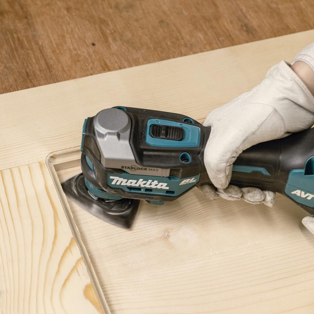 Herramienta multifunción 40 V XGT Makita TM001GD201 (completa con pilas y cargador)