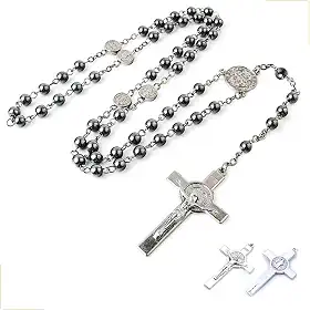 Terço Hematita 6mm Inox São Bento Prateado 56cm Rosário com Crucifixo Dupla Face em Aço Inox – Medalhas Religiosas de Proteção e Fé – Corrente 41cm + Pêndulo 15cm – Design Clássico e Durável