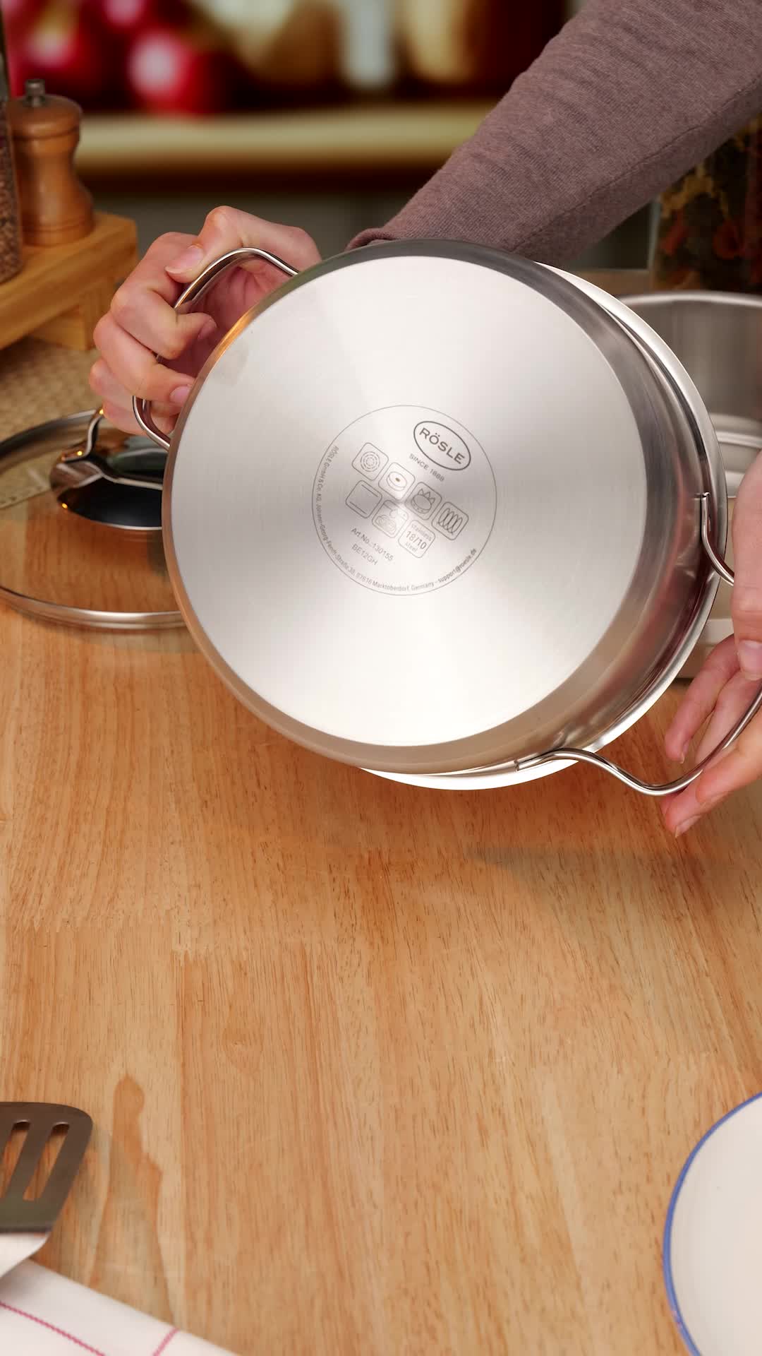 RÖSLE ELEGANCE ovale braadslede, braadslede met glazen deksel, 18/10 roestvrij staal, zilverkleurig, ovenbestendig, geschikt voor inductie