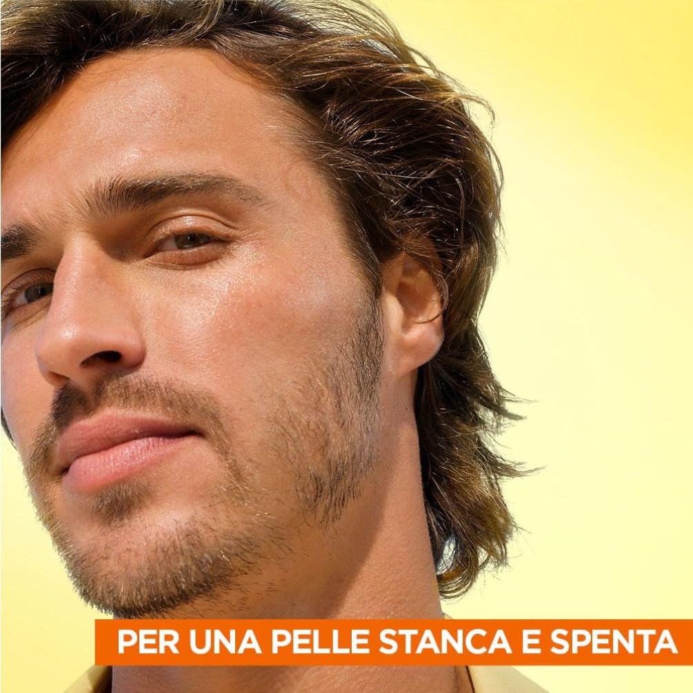Garnier Siero Viso Vitamina C Anti-Macchie, Illuminante e Rimpolpante, Arricchito con Vitamina C, Niacinamide e Acido Salicilico, Pelle Libera dalle Macchie Scure in 6 Giorni, Incarnato Luminoso, 30ml