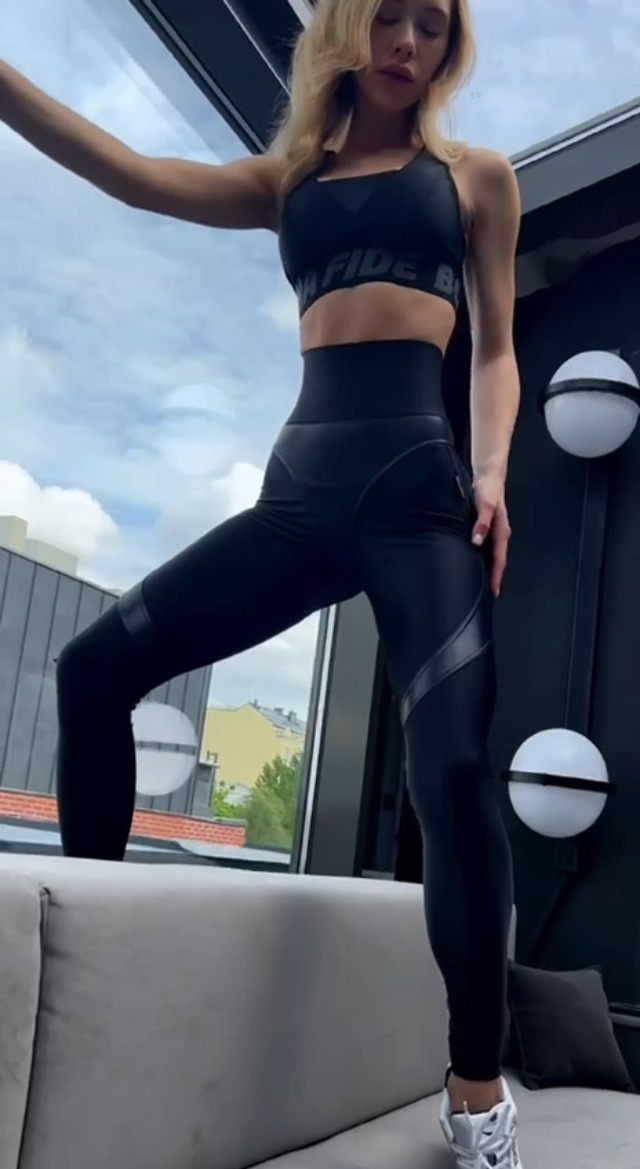 FEOYA Butt Lifting Hoge Taille Sport Leggings Nieuwe Zeemeermin Visschaal Gedrukt Leggings met Fin Stretcy Volledige Lengte Leggings Hoge Taille Afslanken Yoga Broek Festival Glanzend Kostuum