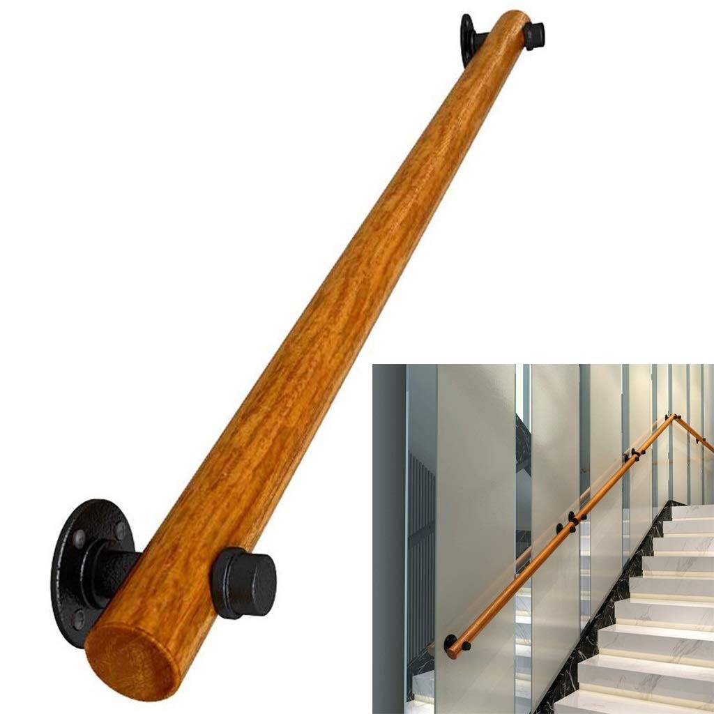 Rambarde d'escalier en bois massif et fer forgé pour une décoration intérieure élégante