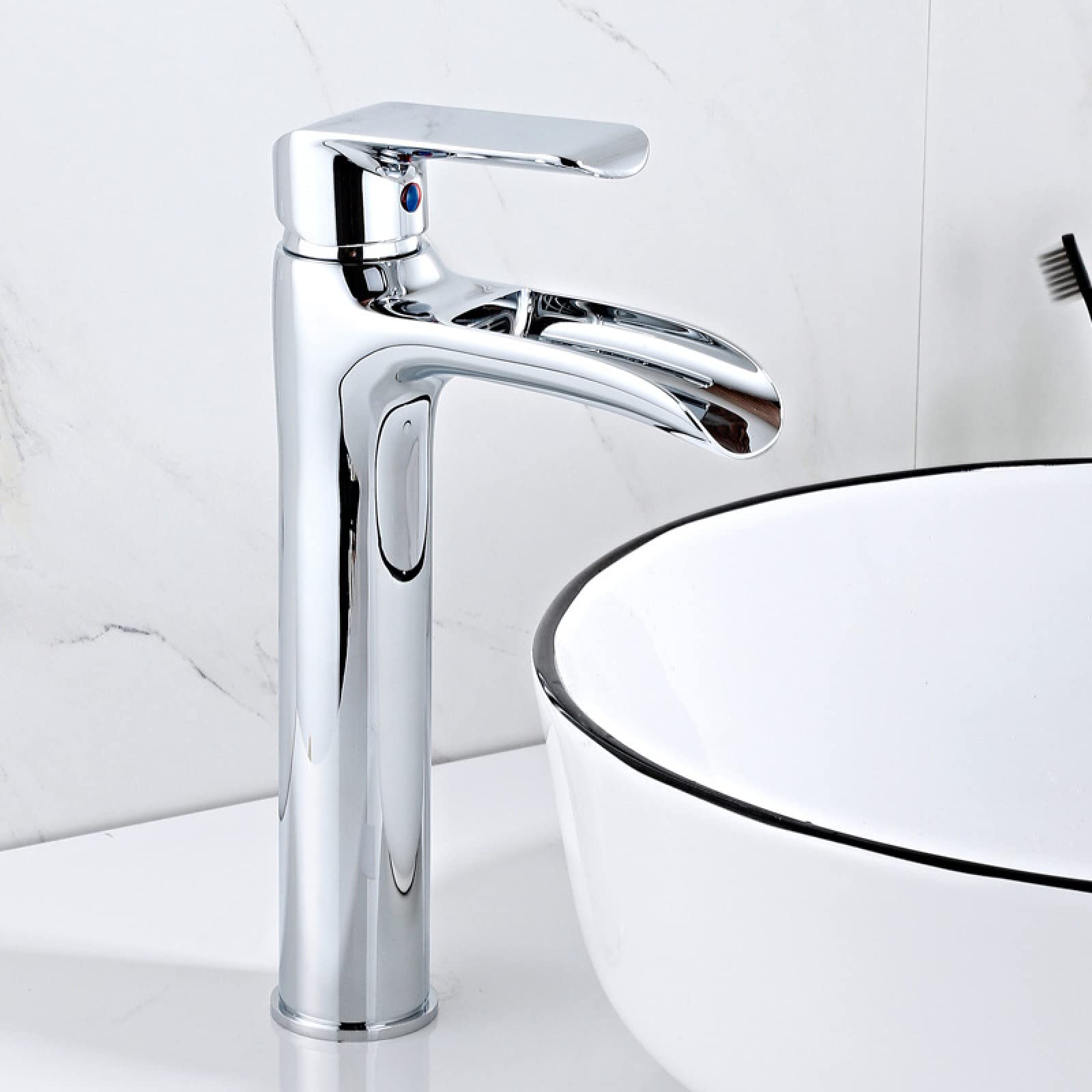 Nvsfzgiyg Cromo Waterfall Sink Faucet Bathroom, Hot And Cold Water Mixer Tap, Solid Brass, Single Handle, Spout High, Chrome Plated(Cromo)