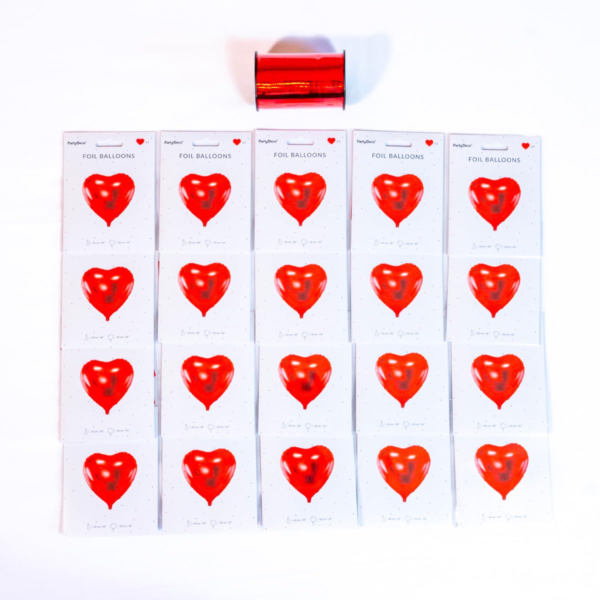 SPARKLERS CLUB Bouchet de 20 globos de corazón rojo + HELIUM + CINTA enamorada, ideal para San Valentín, fiesta temática