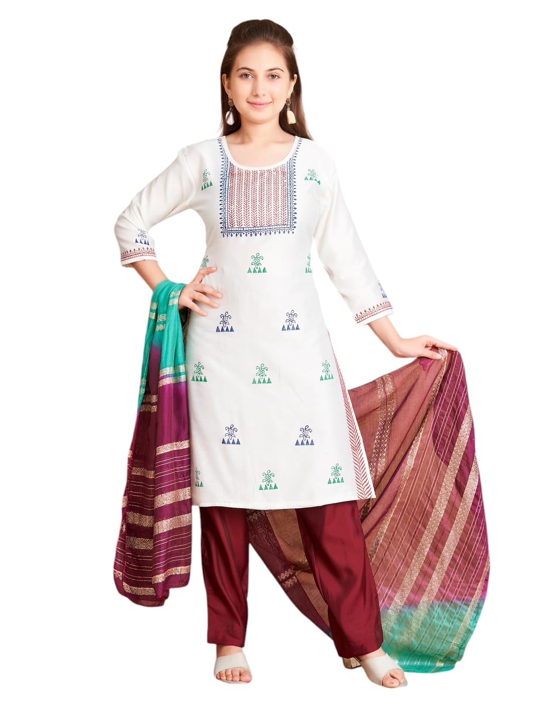 Aarika Girls Ethnic Wear White Colour Floral Print Kurti Pant Set - Review, Price and Buying Guide