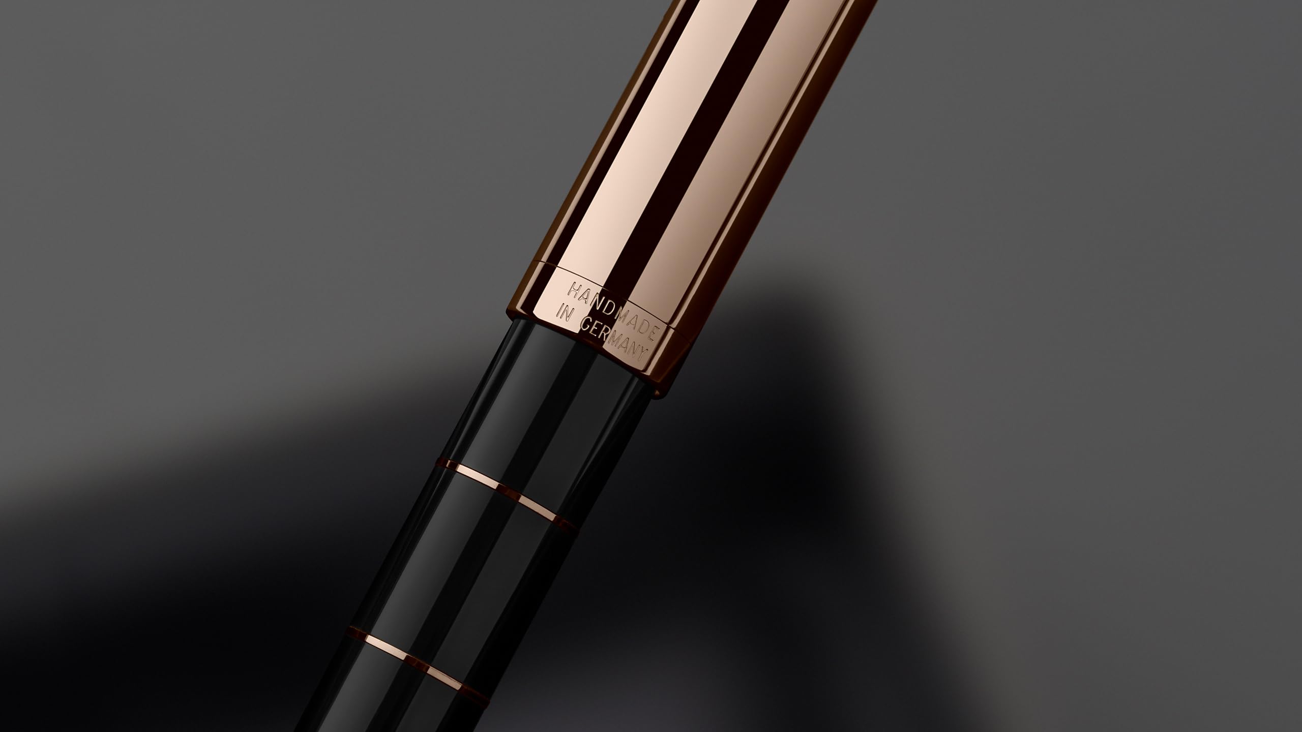 Graf von Faber-Castell 145780 - Penna stilografica Anello Rose Gold M