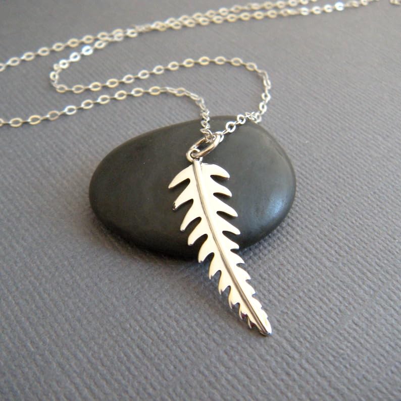 Collar de hoja de helecho en plata 925 antialérgico y duradero con cadena para evitar rojeces 3