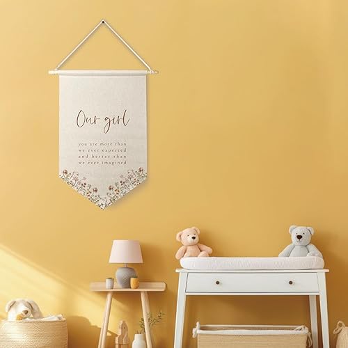 Miniatura 5 de Qpenm Decoración de habitación de niñas, pancarta colgante de lona de pared con texto en inglés Our Girl You are More Than Our Expect, bandera