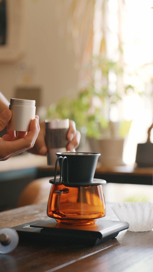 Amazon | 1Zpresso Q 手挽きコーヒーミル 手動 折り畳み式 持ち運び