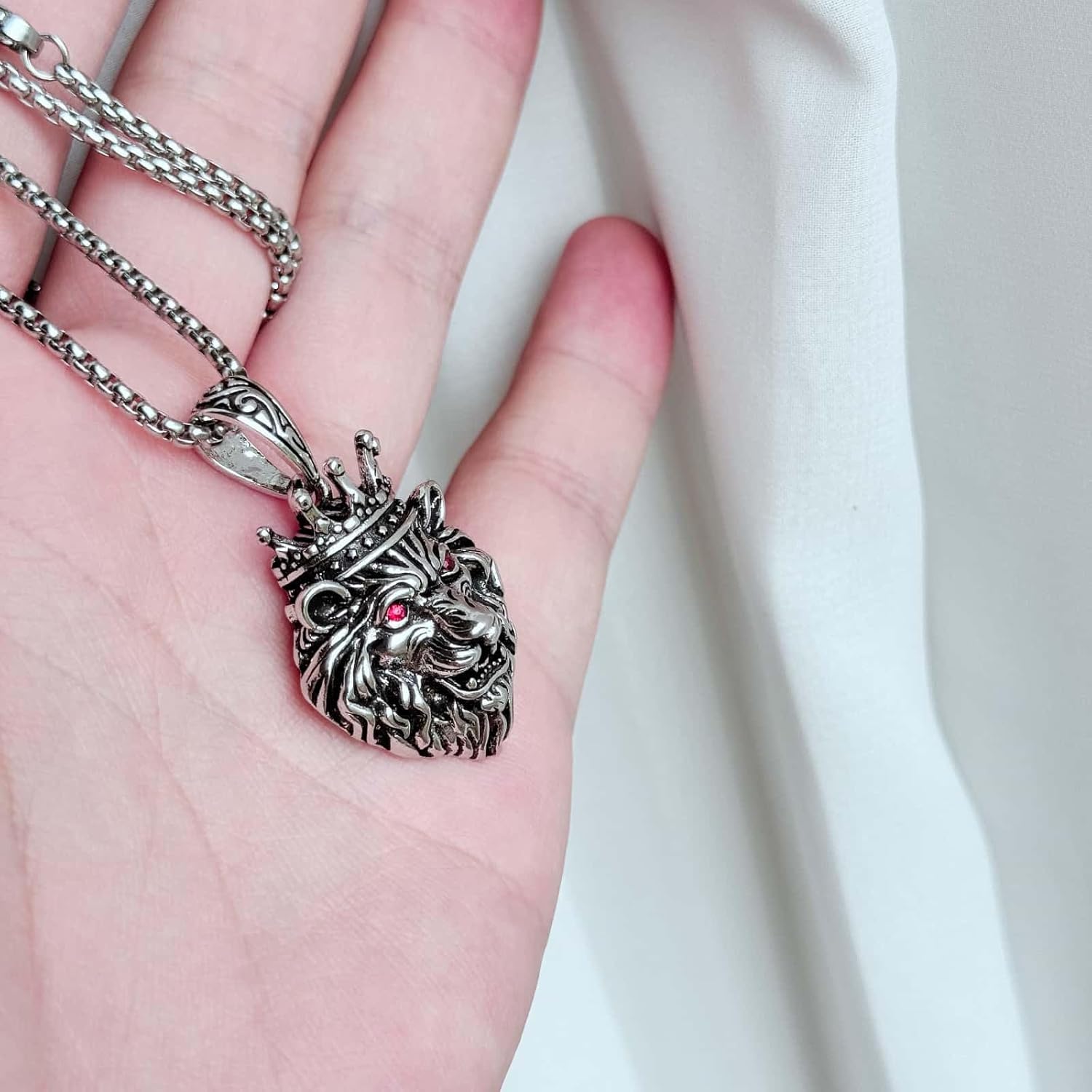 Crown King Lion Head Pendant Necklace for Men Women,Stainless steel Red Eyes Lion Charm Jewelry Chain Necklace for Mens,Viking King Lions Protection Amulet Necklaces,24inch Chain - Image 3