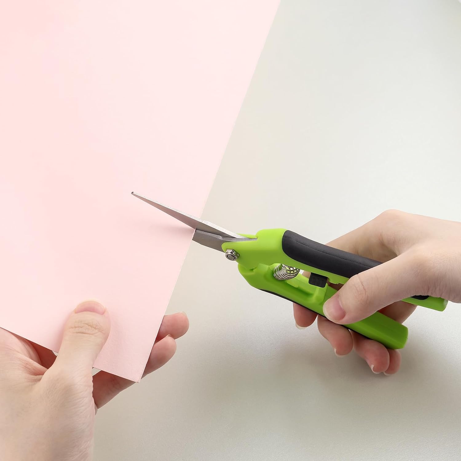 Briartw 2 Ergonomic Spring-Action Scissors,Spring-Loaded Craft Shears with Stainless Steel Blades,for Cutting Intricate Details and Tight Patterns for People with Arthritis or Limited Hand Strength
