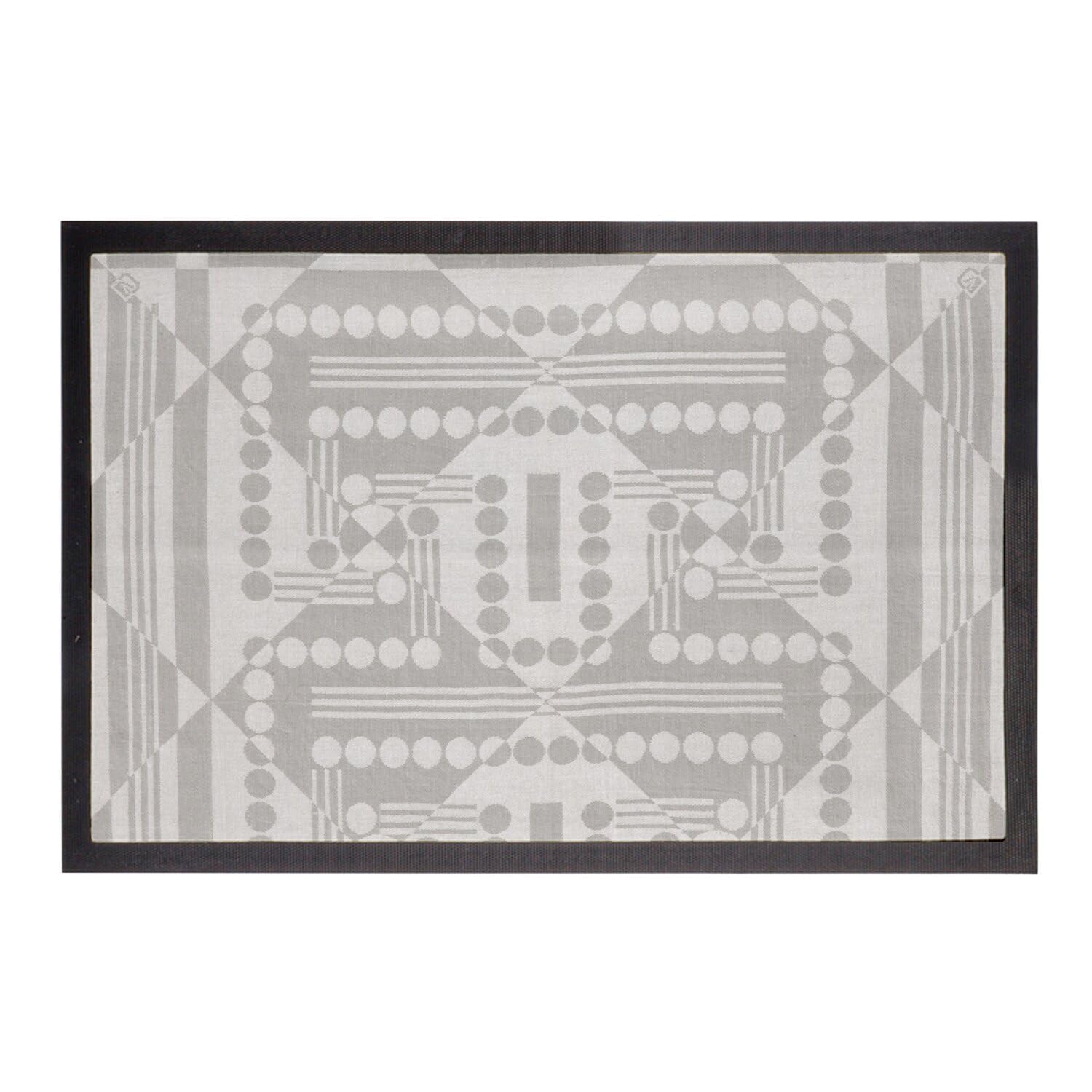 Paillasson motifs africain gris monochrome pour une entrée accueillante