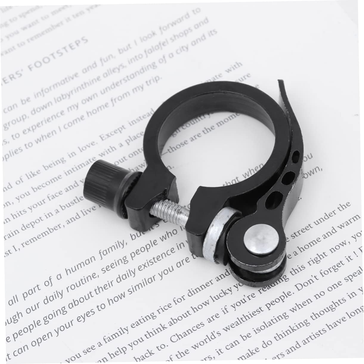 OSOLADY 5Pcs Quick Release Seatpost Clamp for Bicycles Durable Random Color Cycling Accessory for Easy Installation and Secure Locking