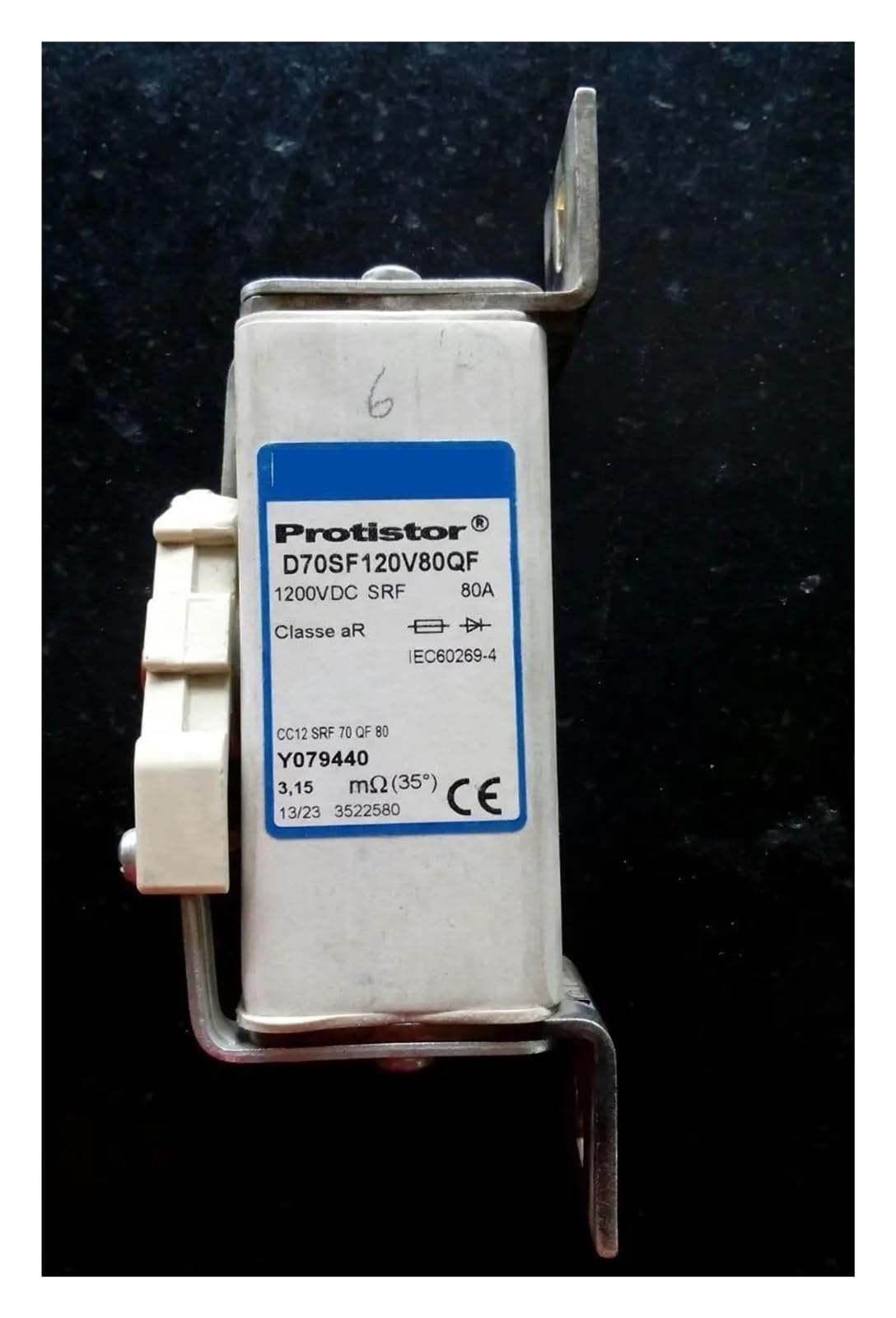 SJECPKDDFuses D70SF120V20QF 1200VDC SRF 20A CC 12 SRF 70QF 0020 C076638 D70SF120V25QF S079435 D70SF120V32QF T079436(D70SF120V25QF S079435)