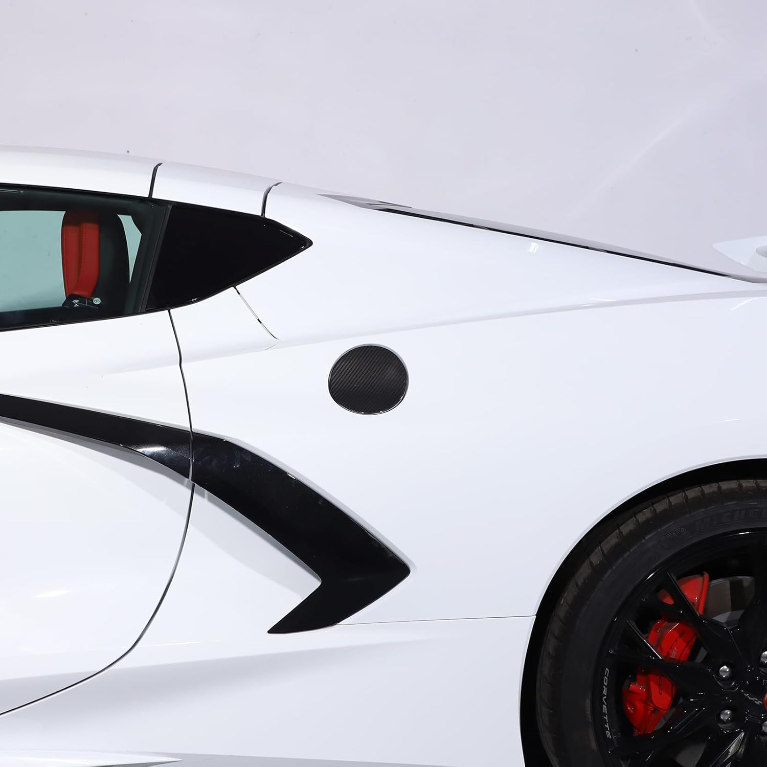 Daeiclru Real Carbon Fiber Fuel Tank Gas Cover Trim Fit for Corvette C8 2020-2025, Fuel Filler Door Gas Tank Cap Cover, Oil Gas Cap Door Cover Anti-Scratch Protection Accessories (Black)