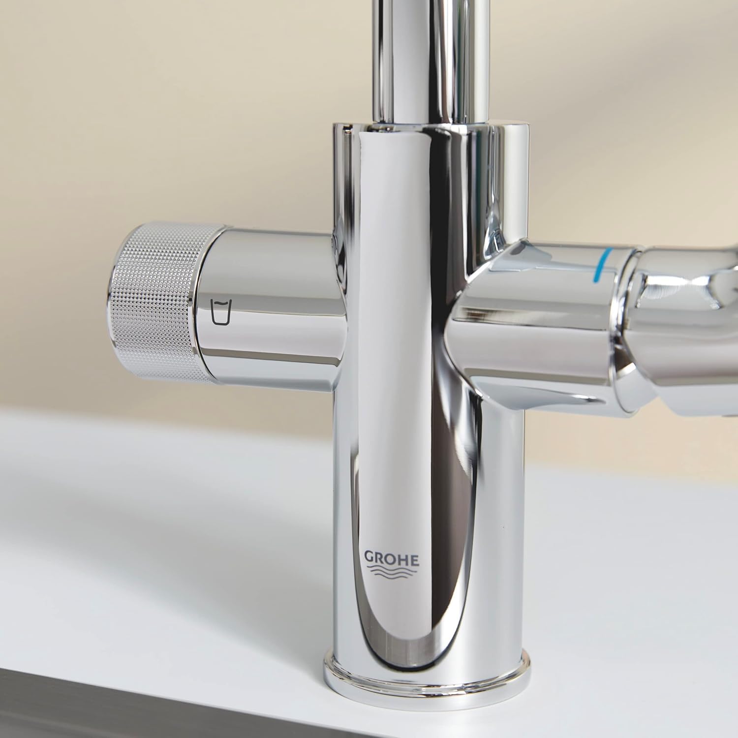 GROHE Blue Pure Start Starter Kit con Rubinetto Filtro Acqua, Bocca U, Filtro UltraSafe, Riduzione 99,999% Batteri e Microplastiche, Cromo, 30594000